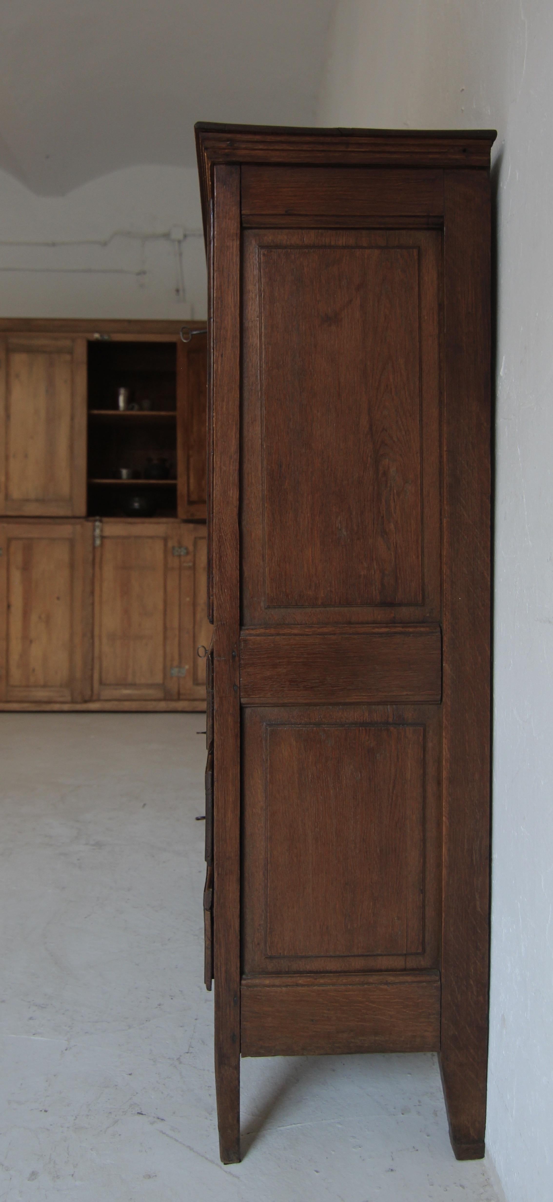 Secretario Luis XVI de finales del siglo XVIII de madera de roble en venta 4