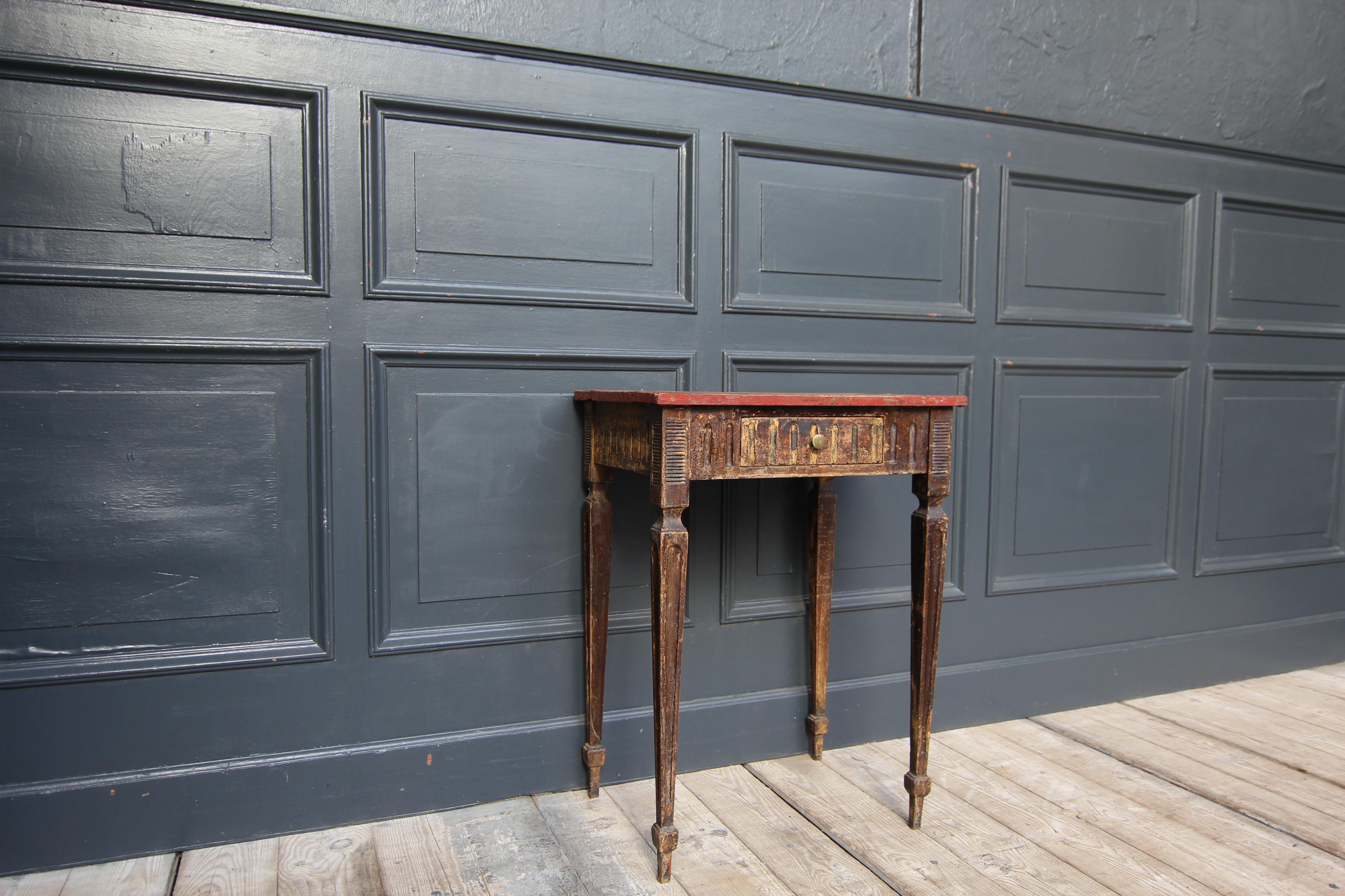 Late 18th Century Louis XVI Side Table in Original Paint 9