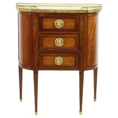 Chiffonnier de table ou commode demi-lune Louis XVI en noyer de la fin du XVIIIe siècle