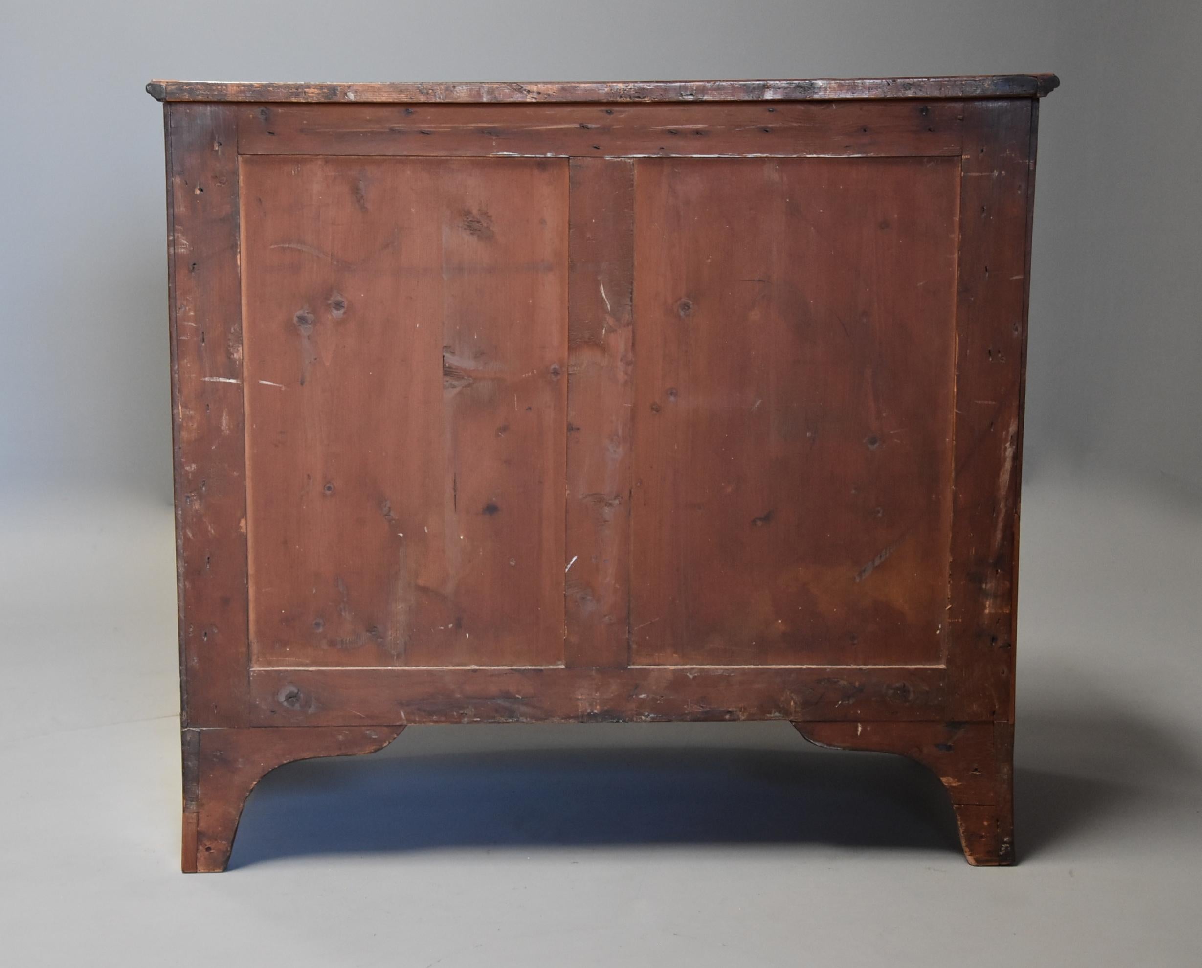 Late 18th Century Mahogany Bow Front Chest of Drawers of Good Patina For Sale 5