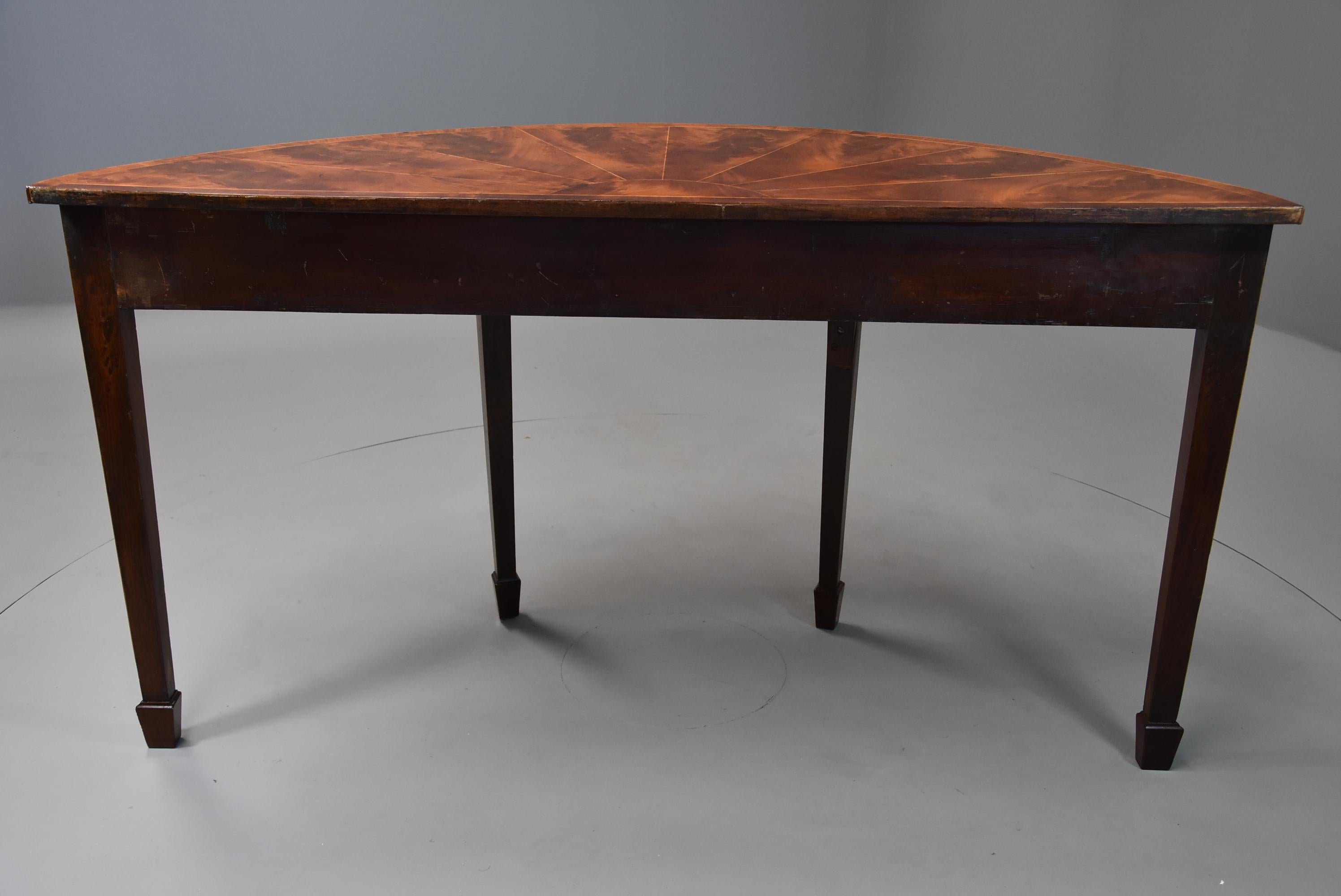 Late 18th Century Mahogany Side Table of Semi-Elliptical Form with Superb Patina For Sale 5