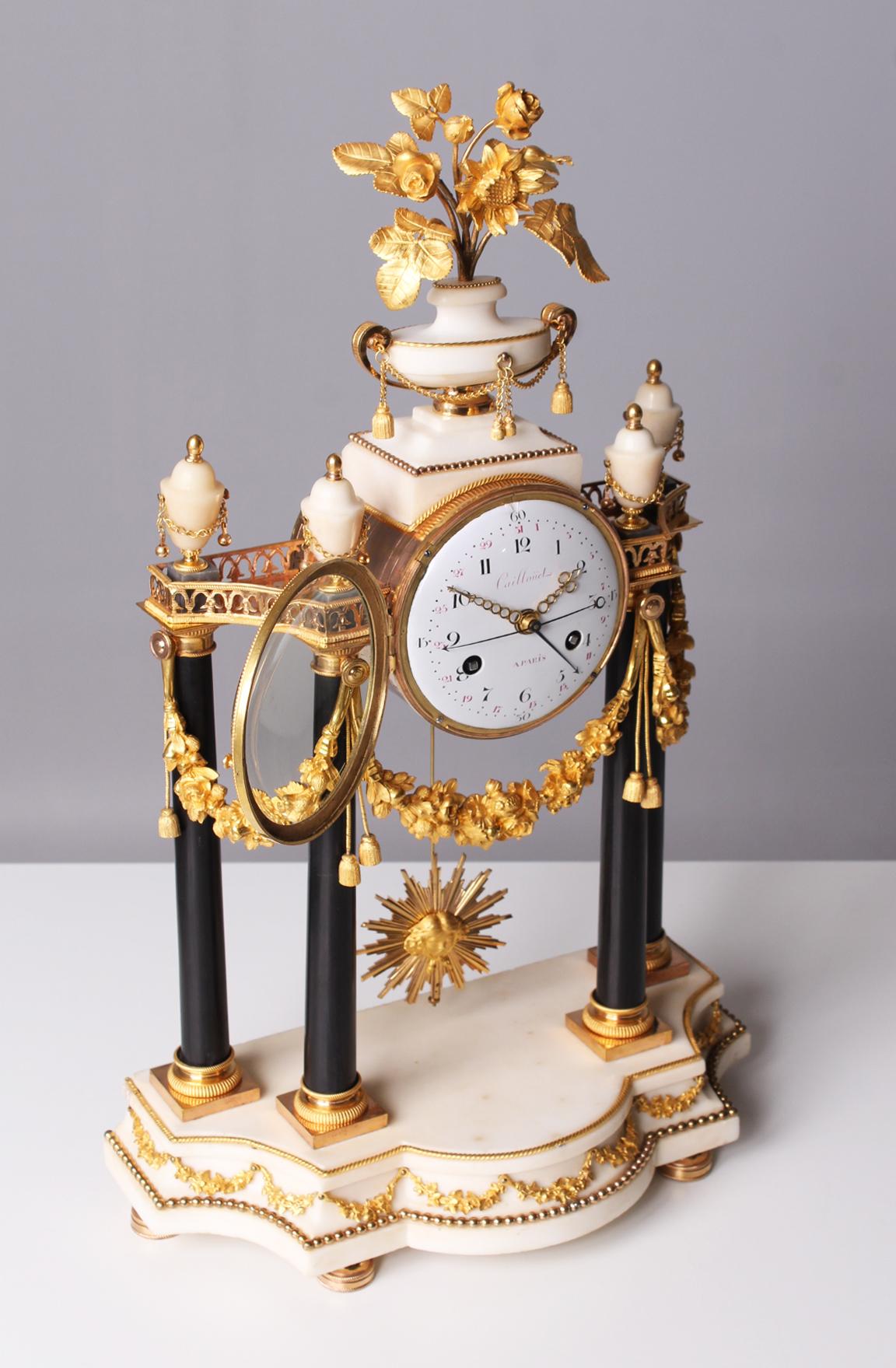 Late 18th Century Mantel Clock, Louis-XVI Pendule with Date and Seconds, á Paris 4