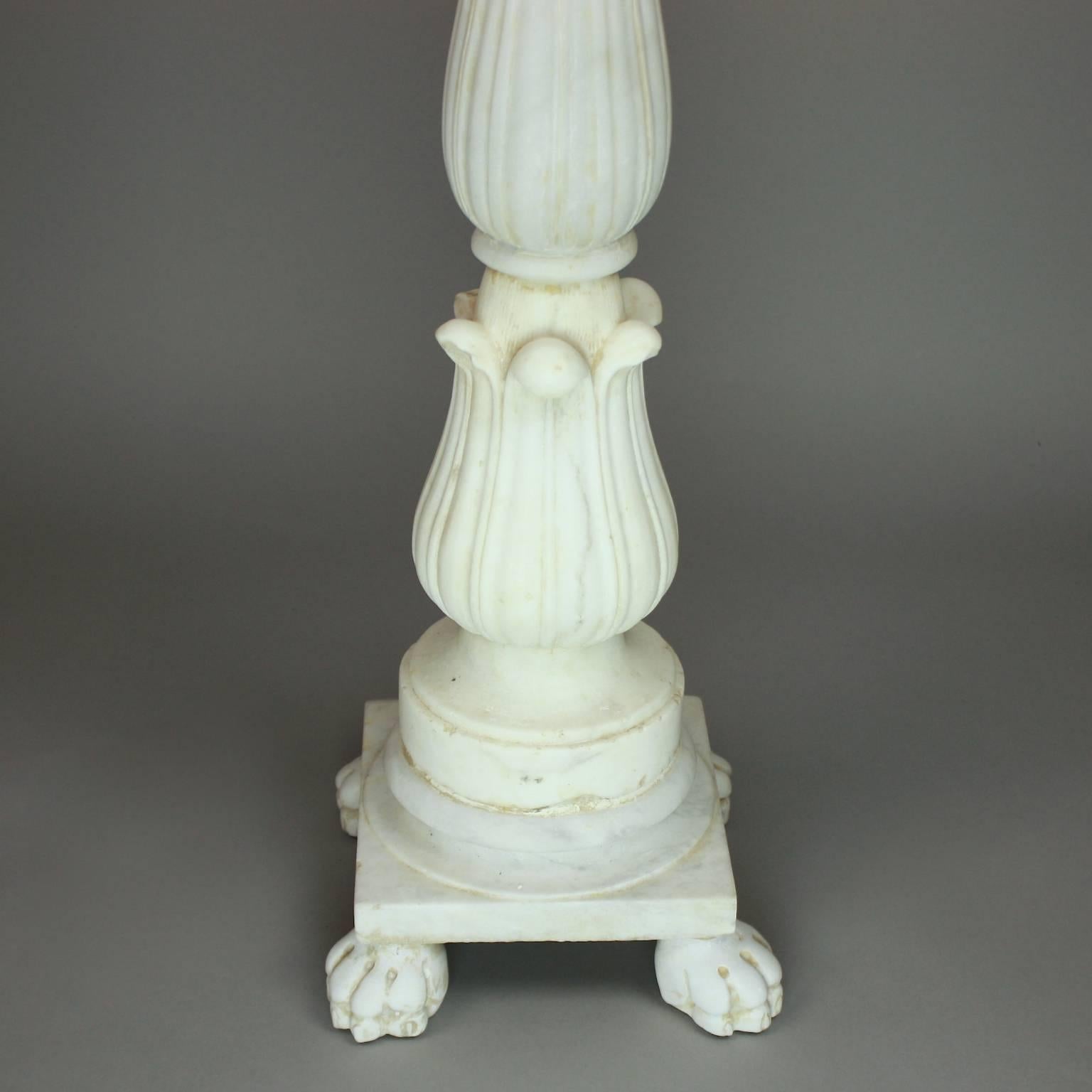 Late 18th Century Marble Fountain In Good Condition In Berlin, DE