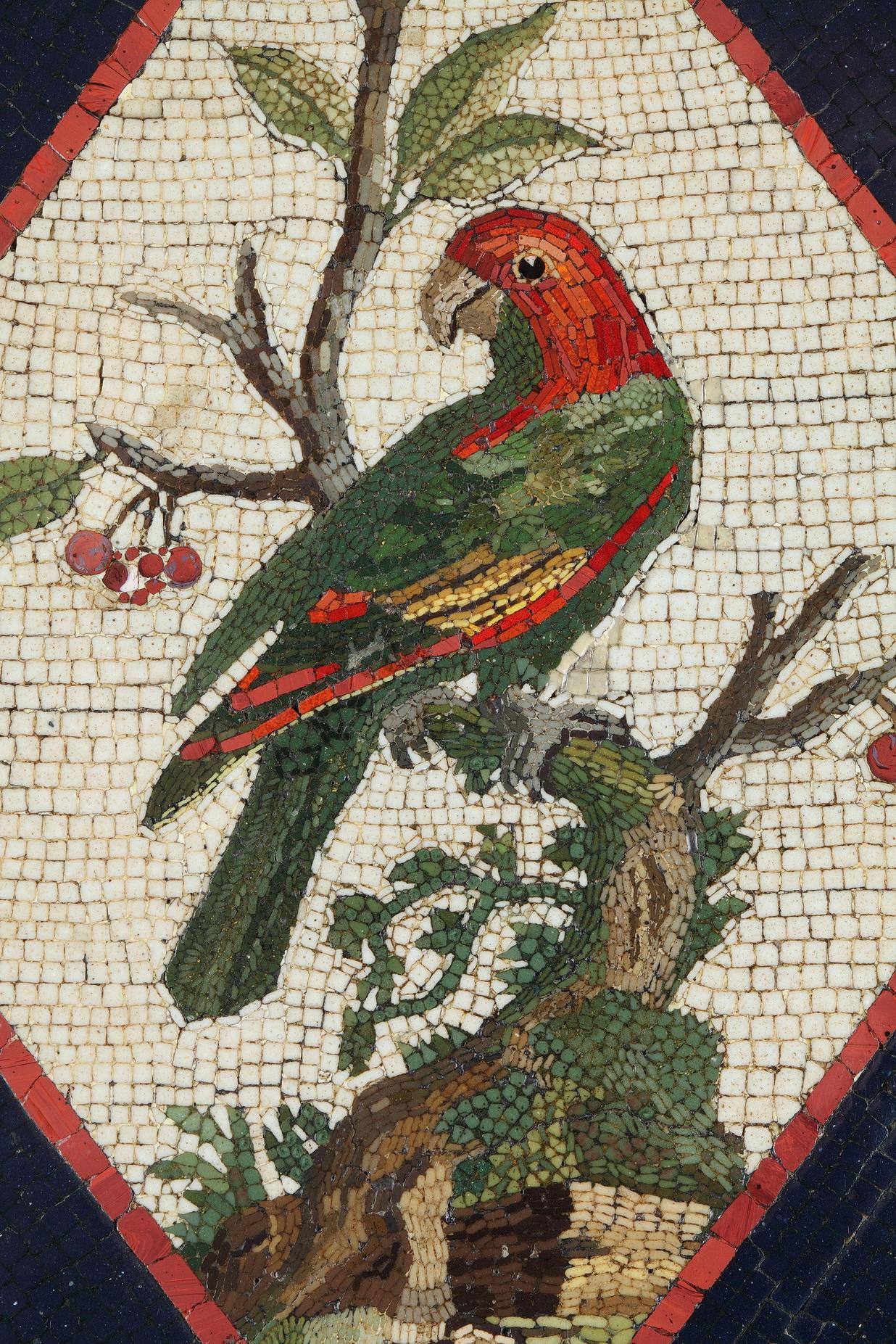 Late 18th Century Micromosaic with Parrot on a branch. From a Model by G.Raffael In Good Condition For Sale In Paris, FR