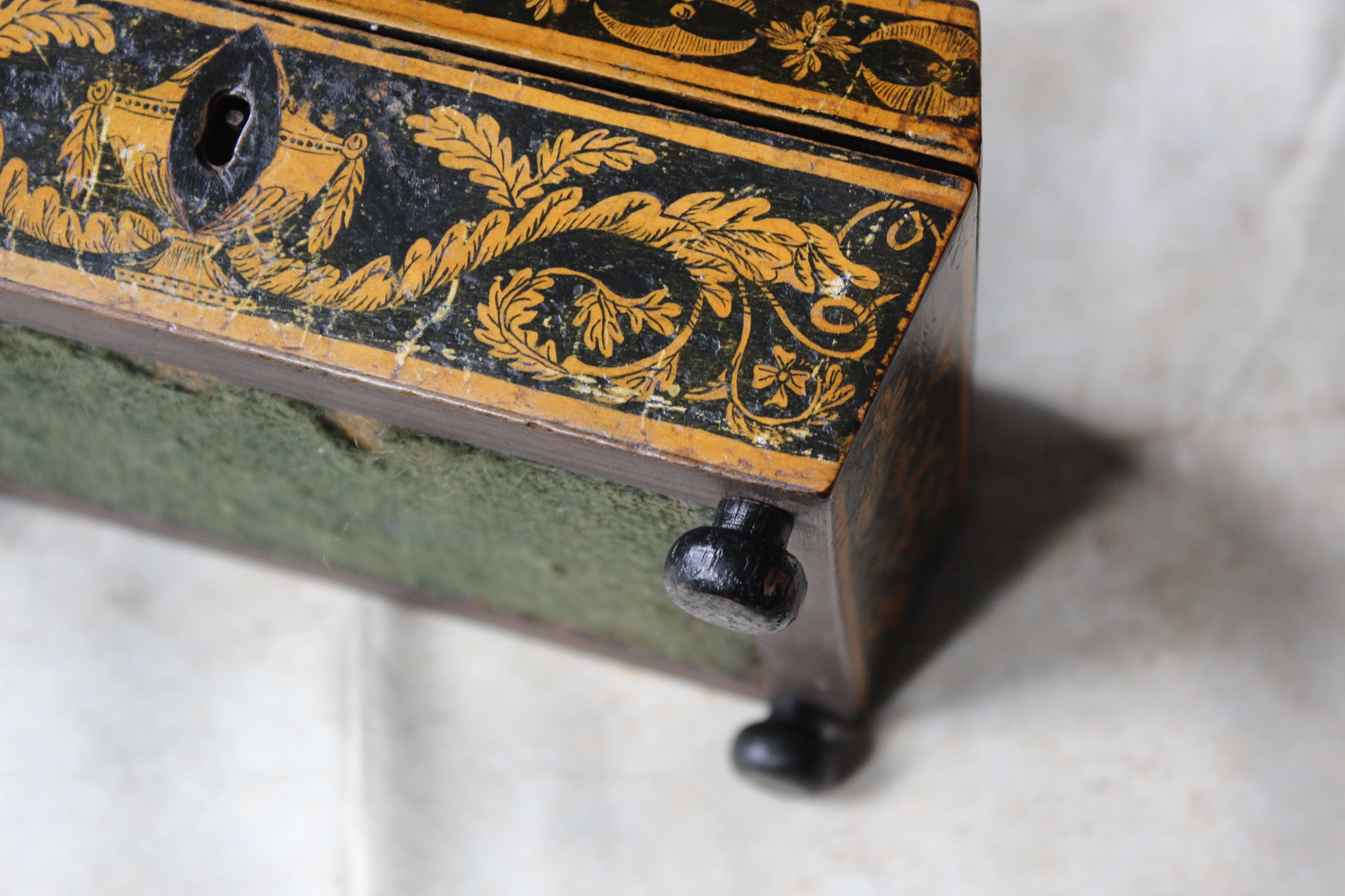 Late 18th Century Neoclassical George III Penwork Sarcophagus Jewellery Box  For Sale 6