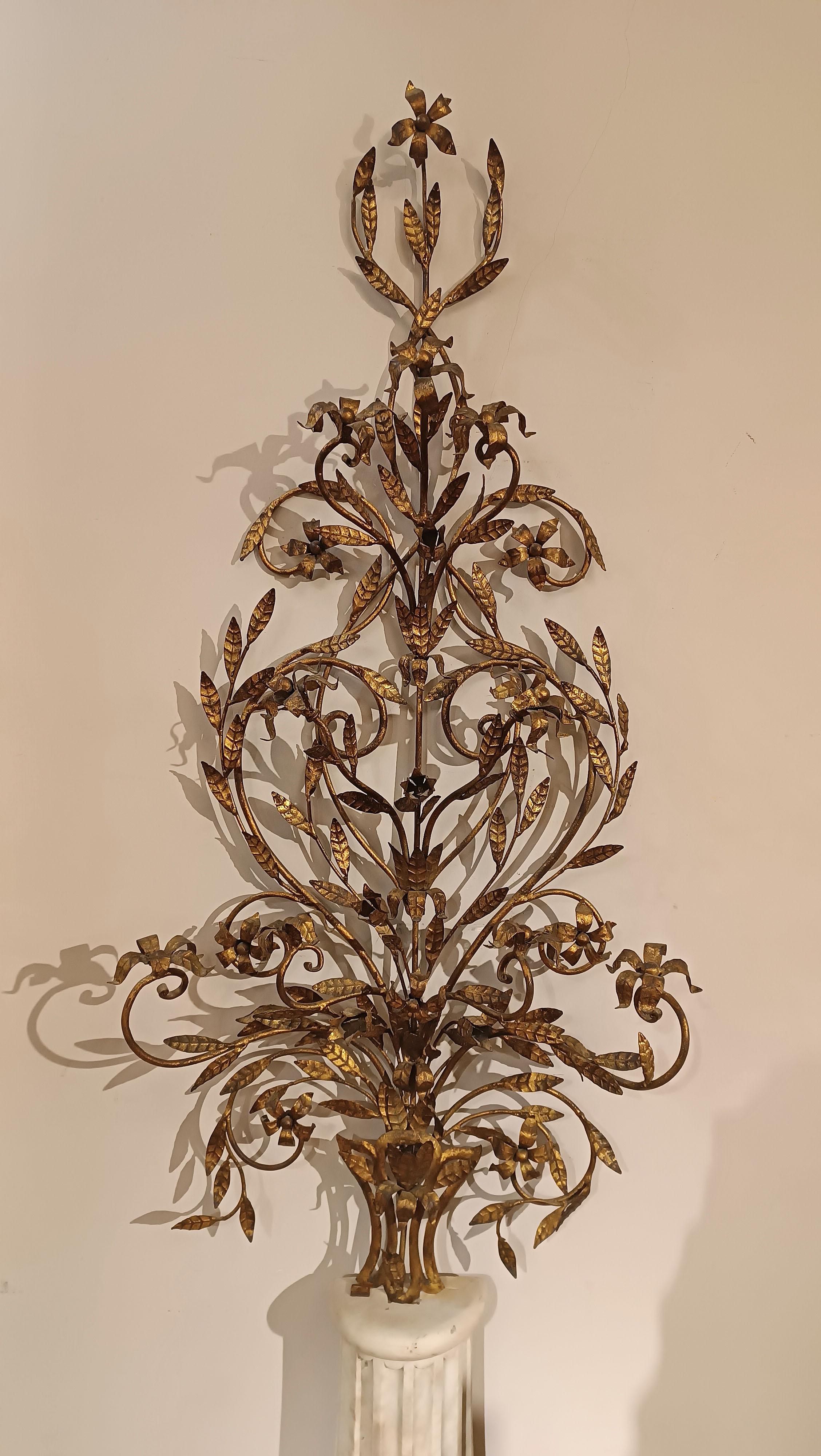 LATE 18th CENTURY NEOCLASSICAL ORNAMENTAL FRIEZE In condizioni buone in vendita a Firenze, FI
