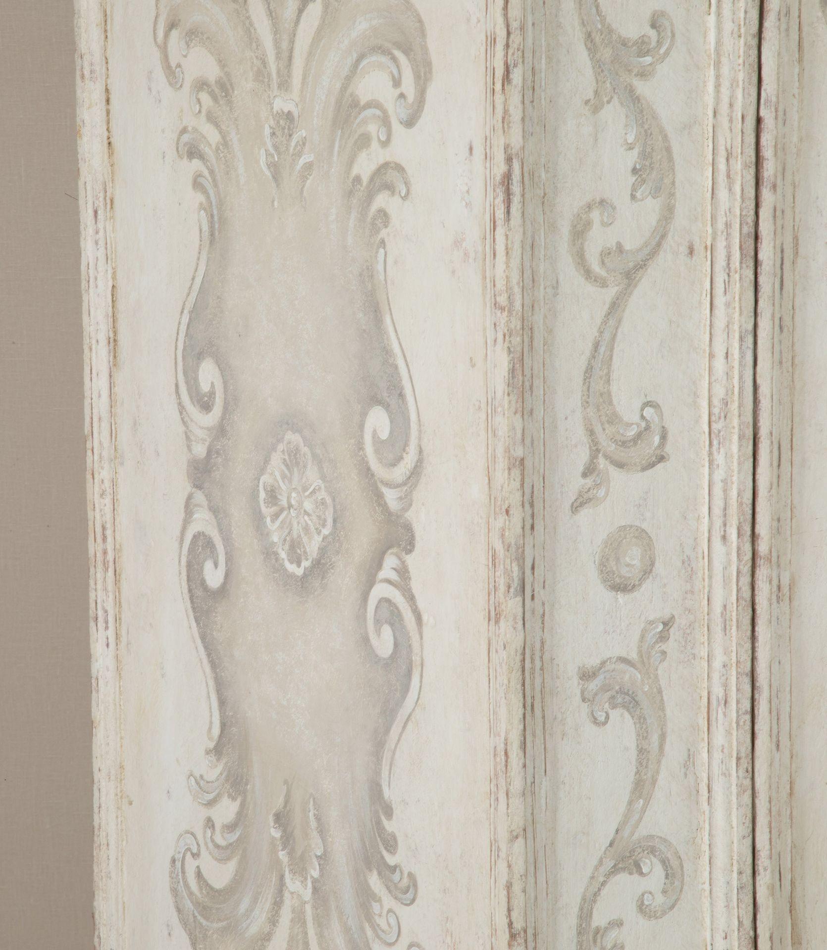 Armoire dipinto a mano della fine del XVIII secolo in Italia settentrionale in vendita 3