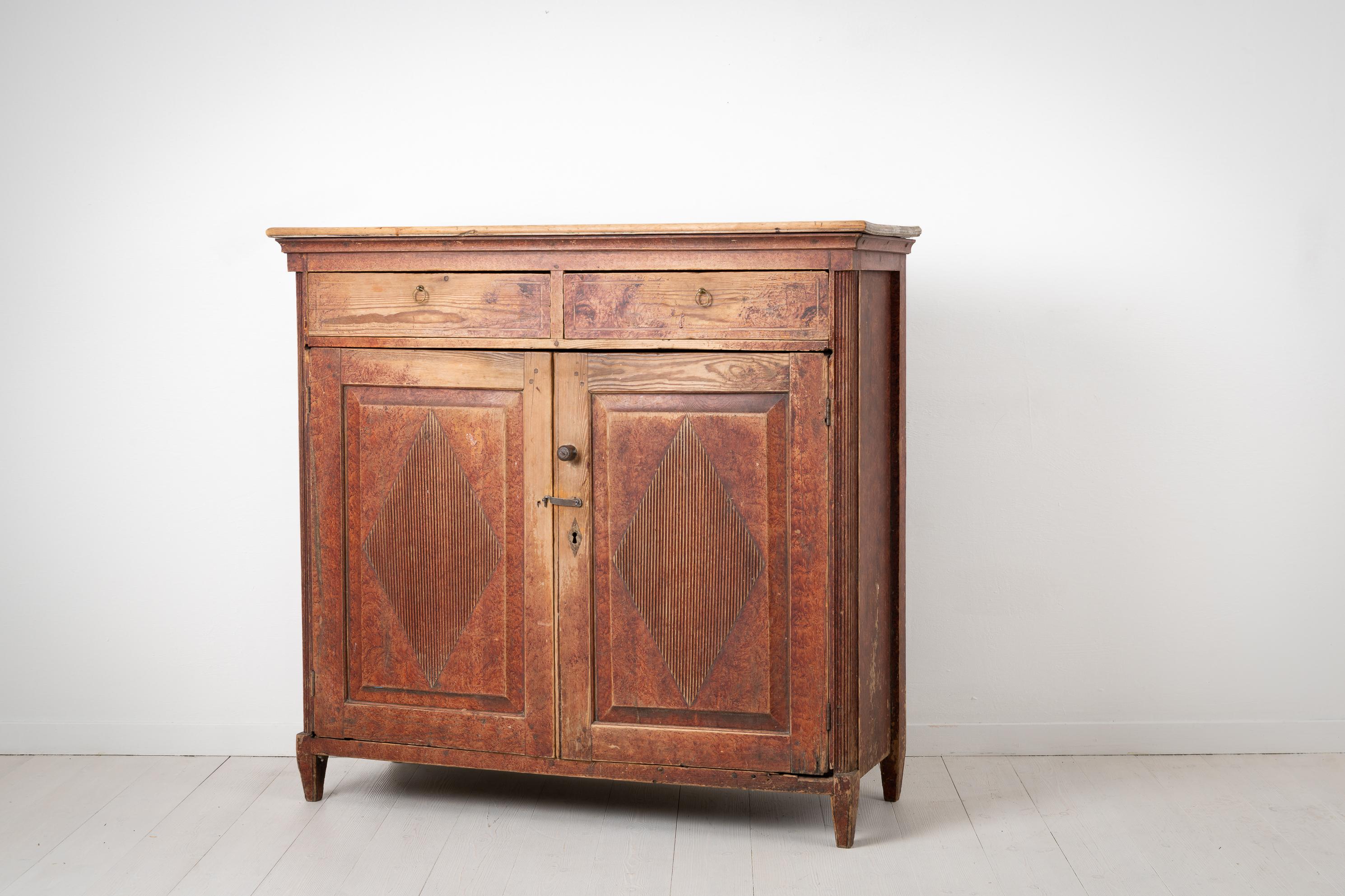 Antique Genuine Rustic Northern Swedish Gustavian Tall Wood Red Sideboard In Good Condition In Kramfors, SE