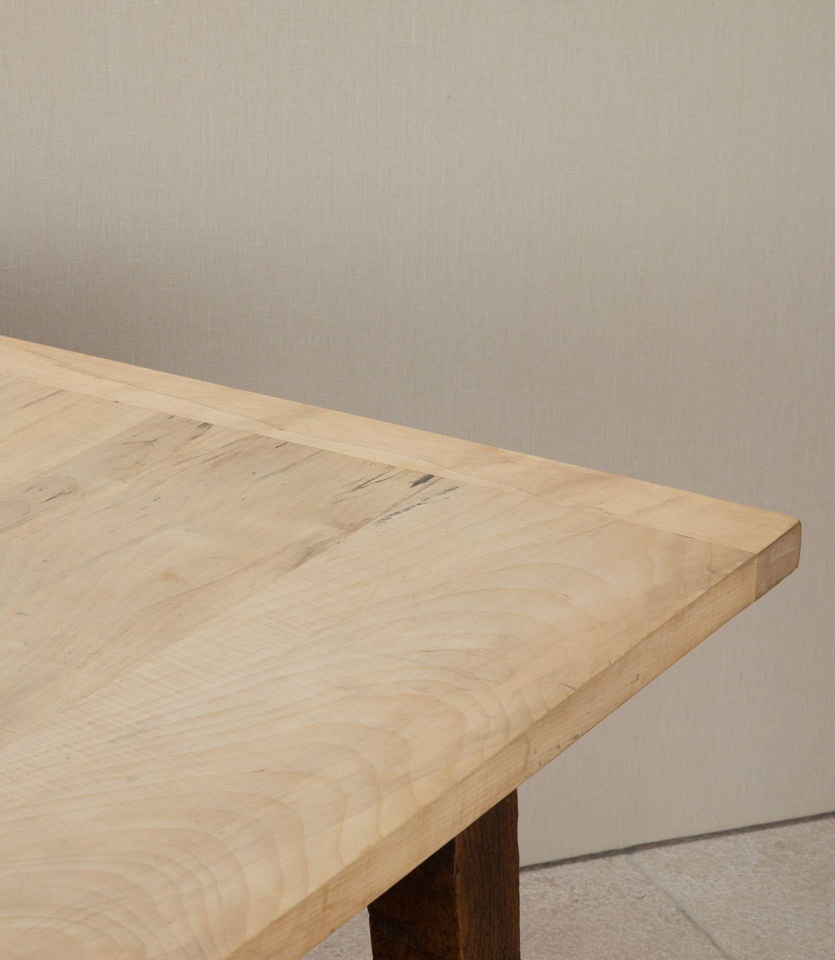 Late 18th Century Oak and Sycamore Dining Table en venta 1