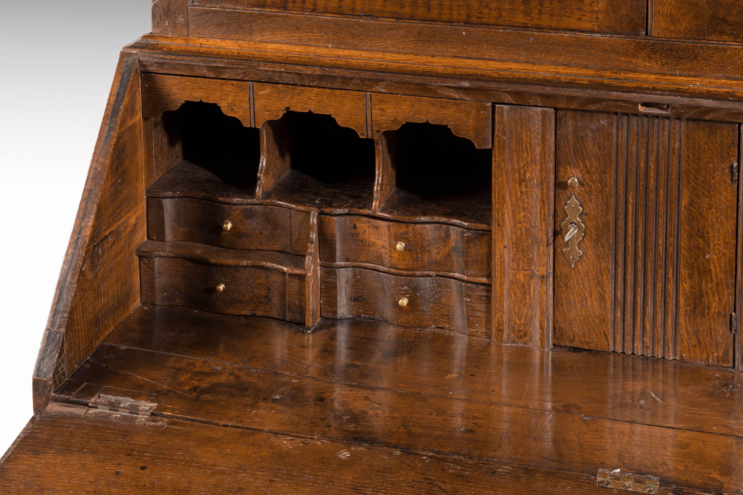 Late 18th Century Oak Bureau Cabinet 1