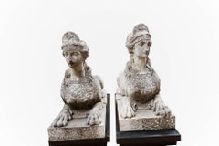 Paire de figurines de sphinx en pierre de Coade de la fin du XVIIIe siècle