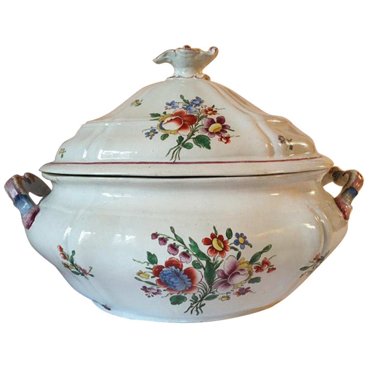 Italy Late 18th Century Porcelain Richard Ginori Doccia Soup Bowl For Sale