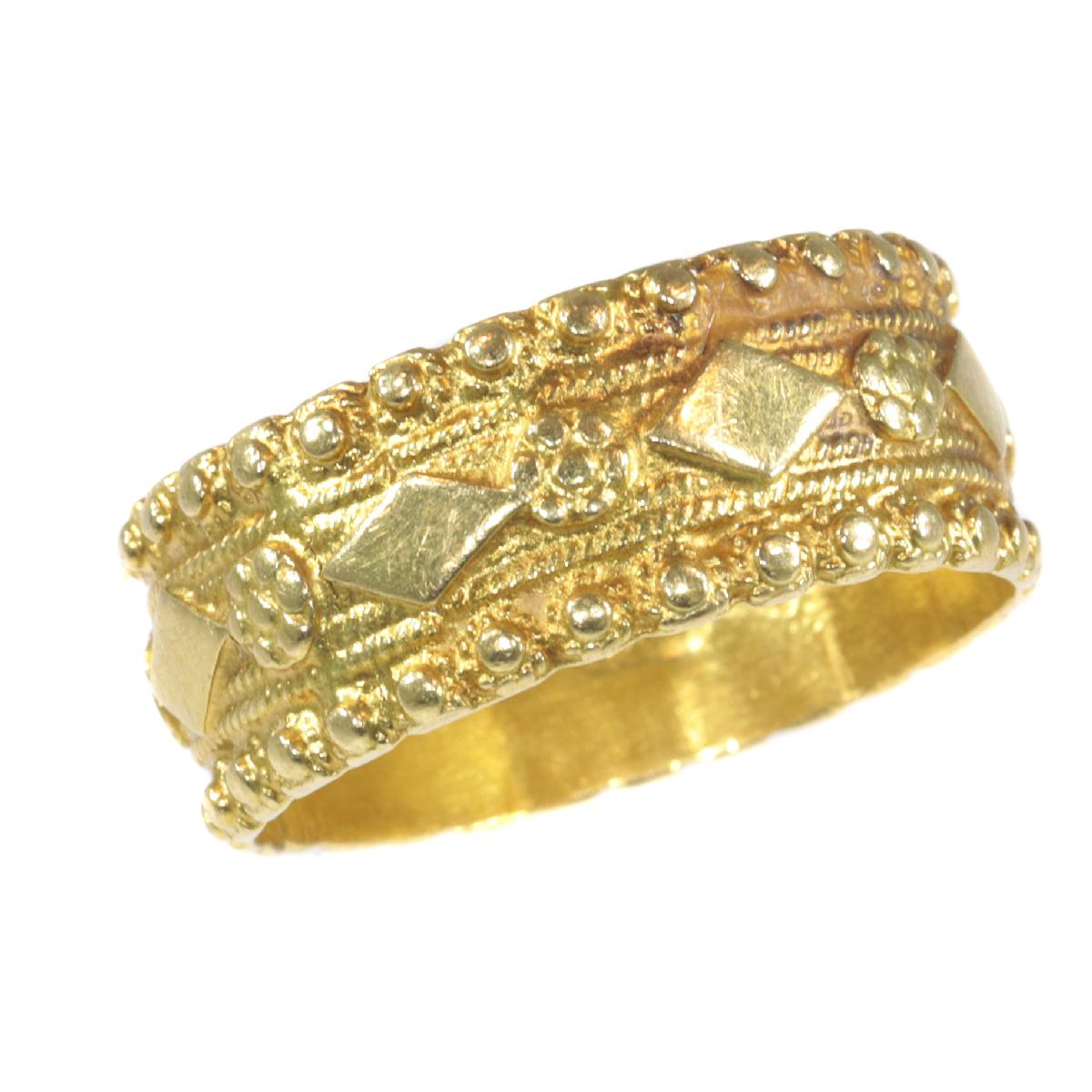 Late 18th Century Rococo Dutch Gold Ring with Amsterdam Hallmarks, 1780s For Sale 2