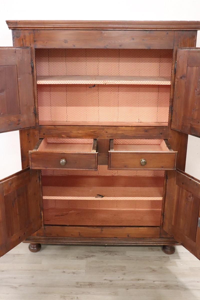 Late 18th Century Rustic Antique Cabinet in Fir Wood For Sale 1