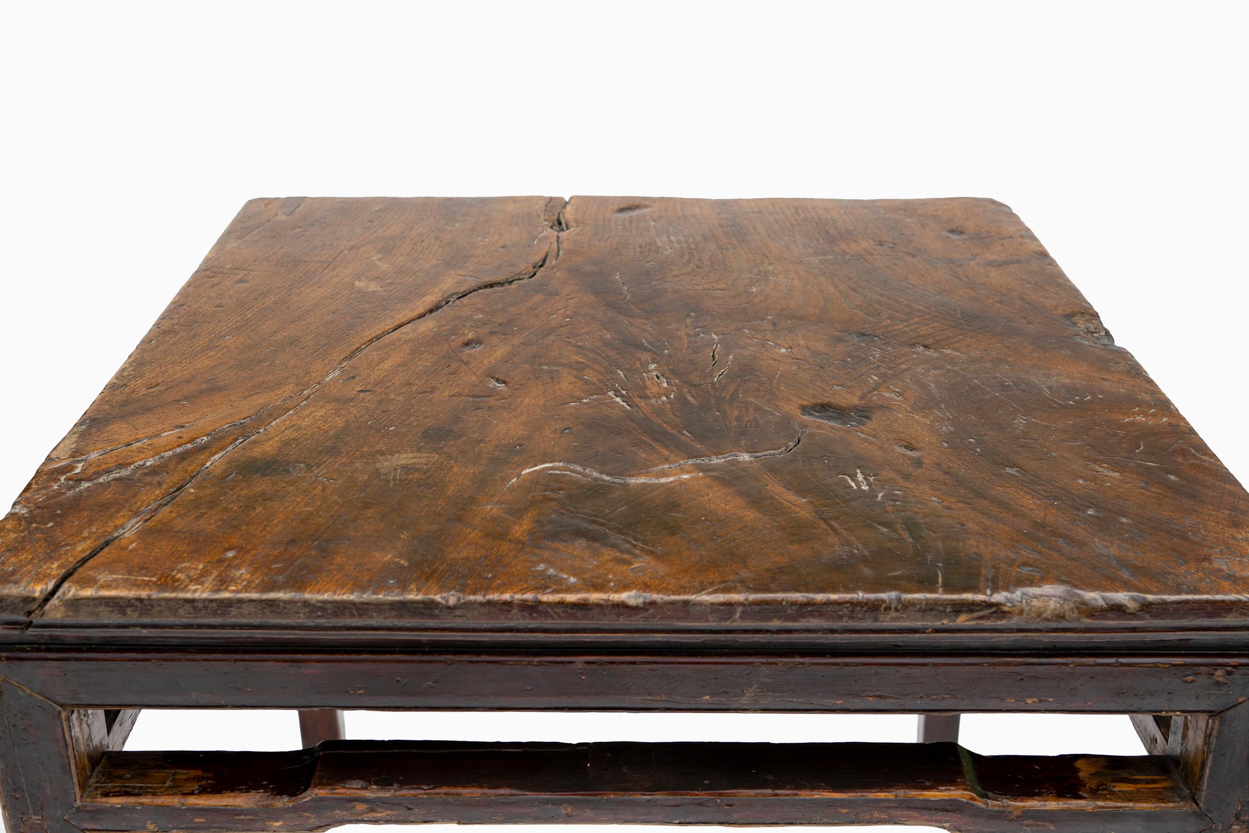 Hand-Carved Late 18th Century Rustic Chinese Lacquer Center Table For Sale