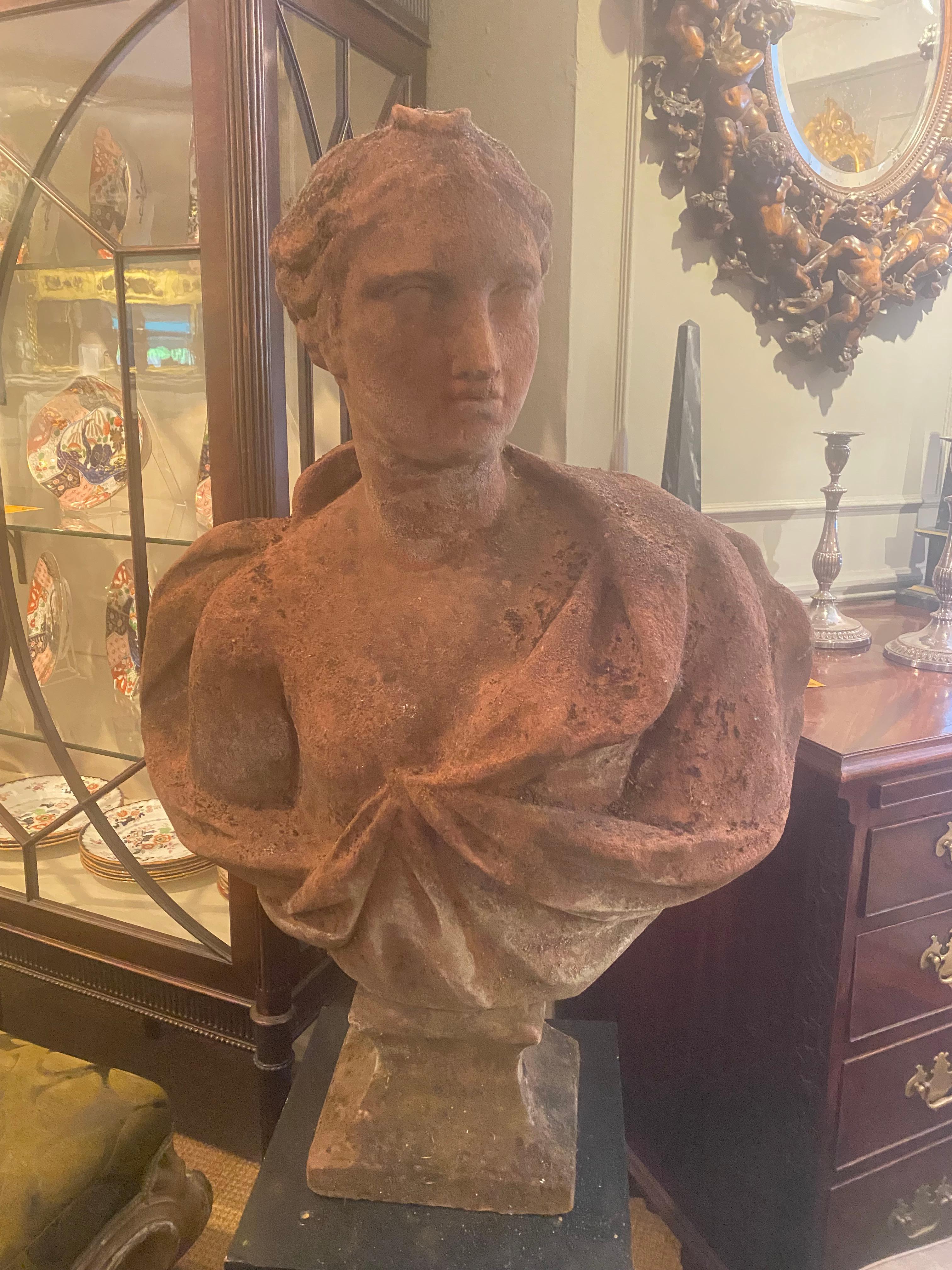 European Late 18th Century Sandstone Bust in Classical Greco-Roman Dress For Sale