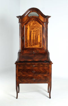 Secretaire della fine del XVIII secolo con intarsi architettonici, Italia, circa 1770