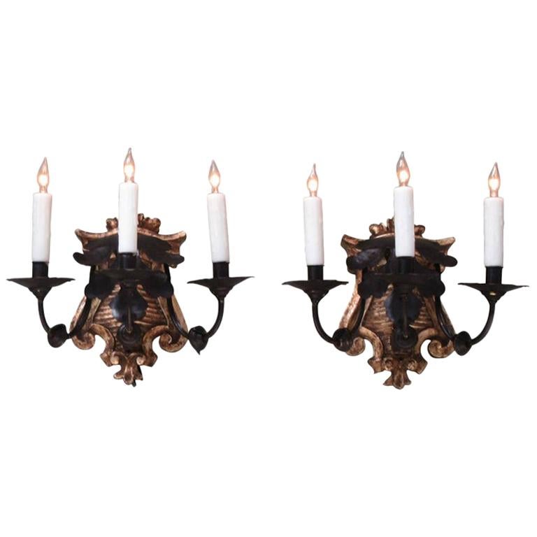 Late 18th Century Set of Four Italian Baroque Silvered Giltwood and Tole Sconces For Sale