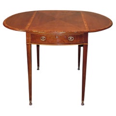 Mesa Pembroke de caoba Sheraton de finales del siglo XVIII