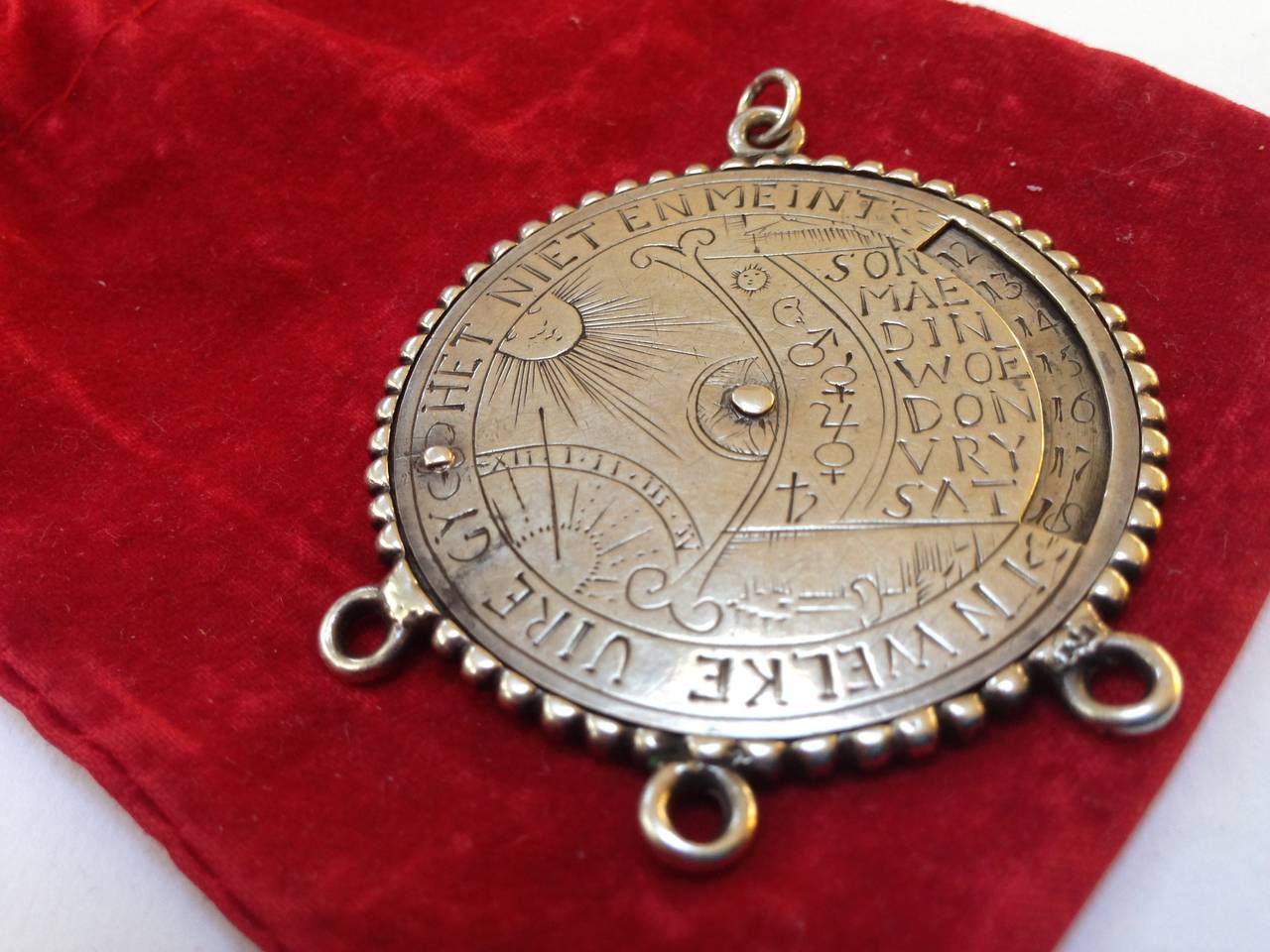 Late 18th Century Silver Dutch Perpetual Calender For Sale 1