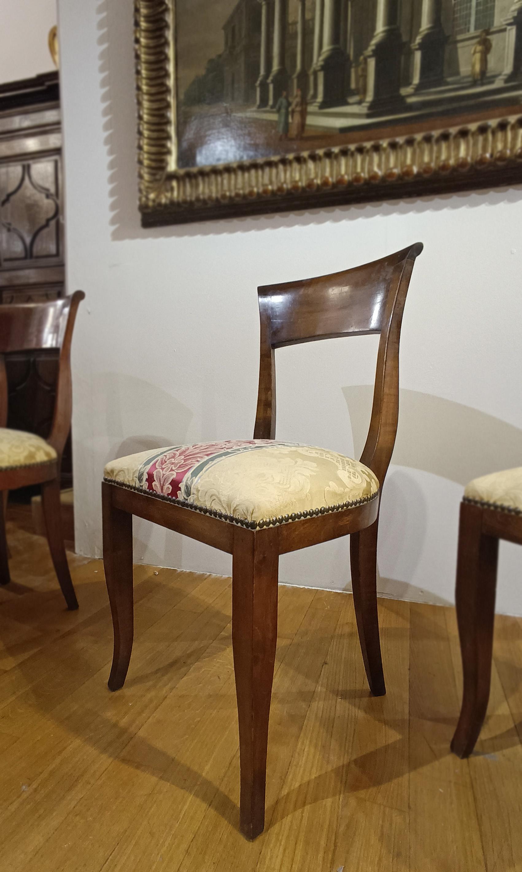 LATE 18th CENTURY SIX DIRECTOIRE WALNUT CHAIRS For Sale 4