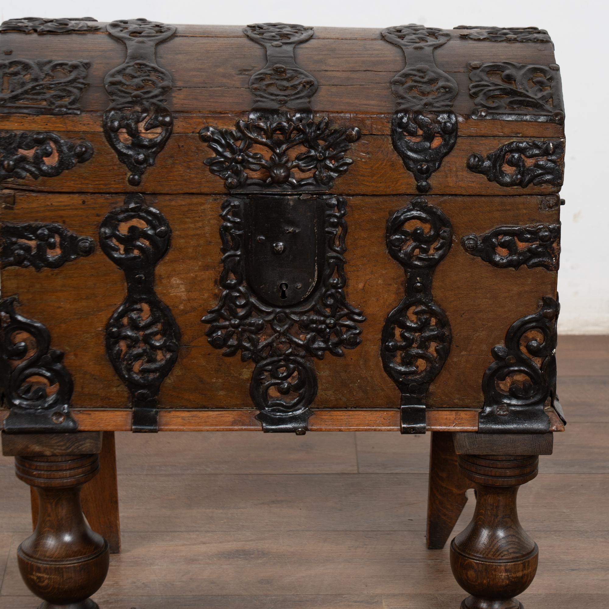 Late 18th Century Small Dome Top Oak Trunk on Stand, Sweden For Sale 5
