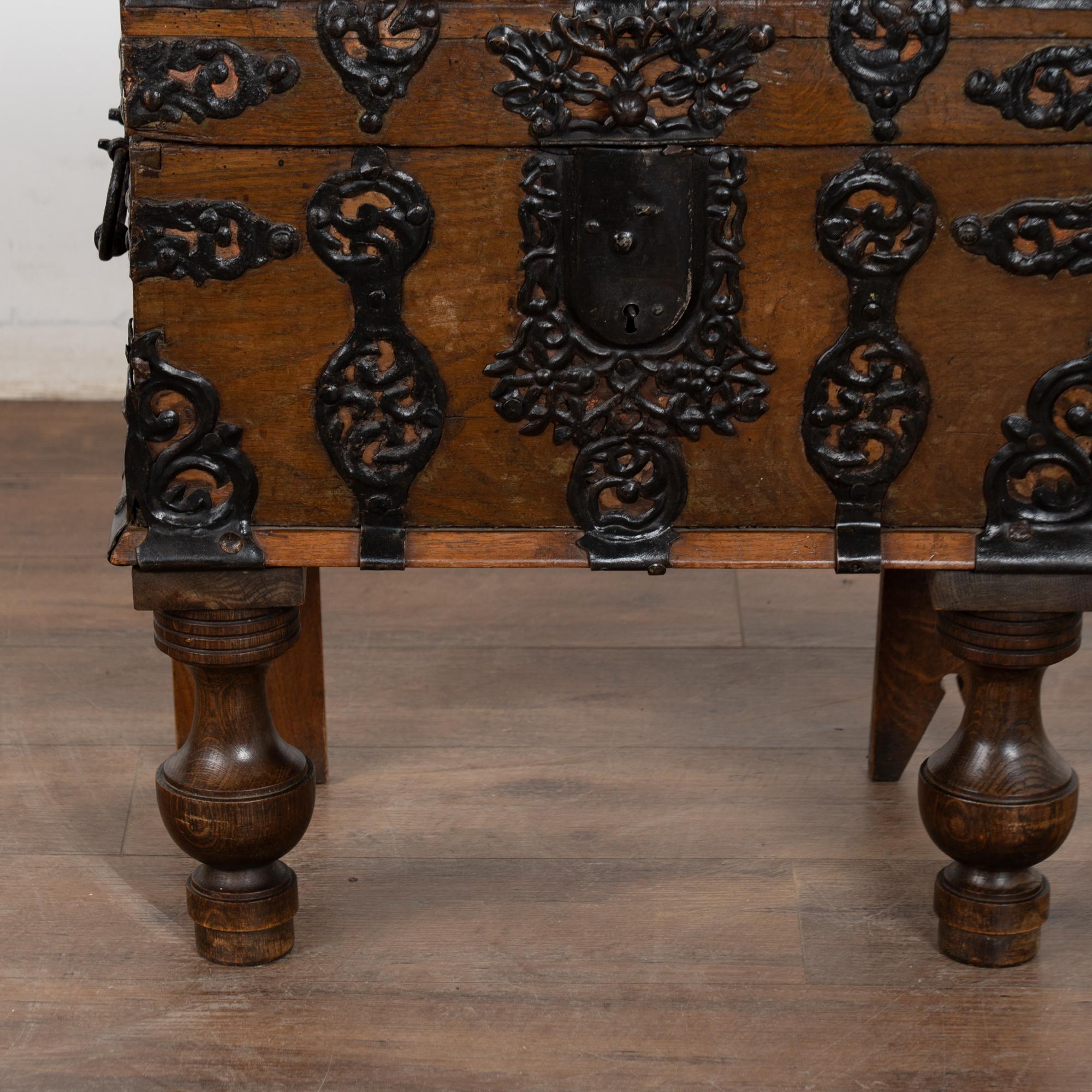 Late 18th Century Small Dome Top Oak Trunk on Stand, Sweden For Sale 6