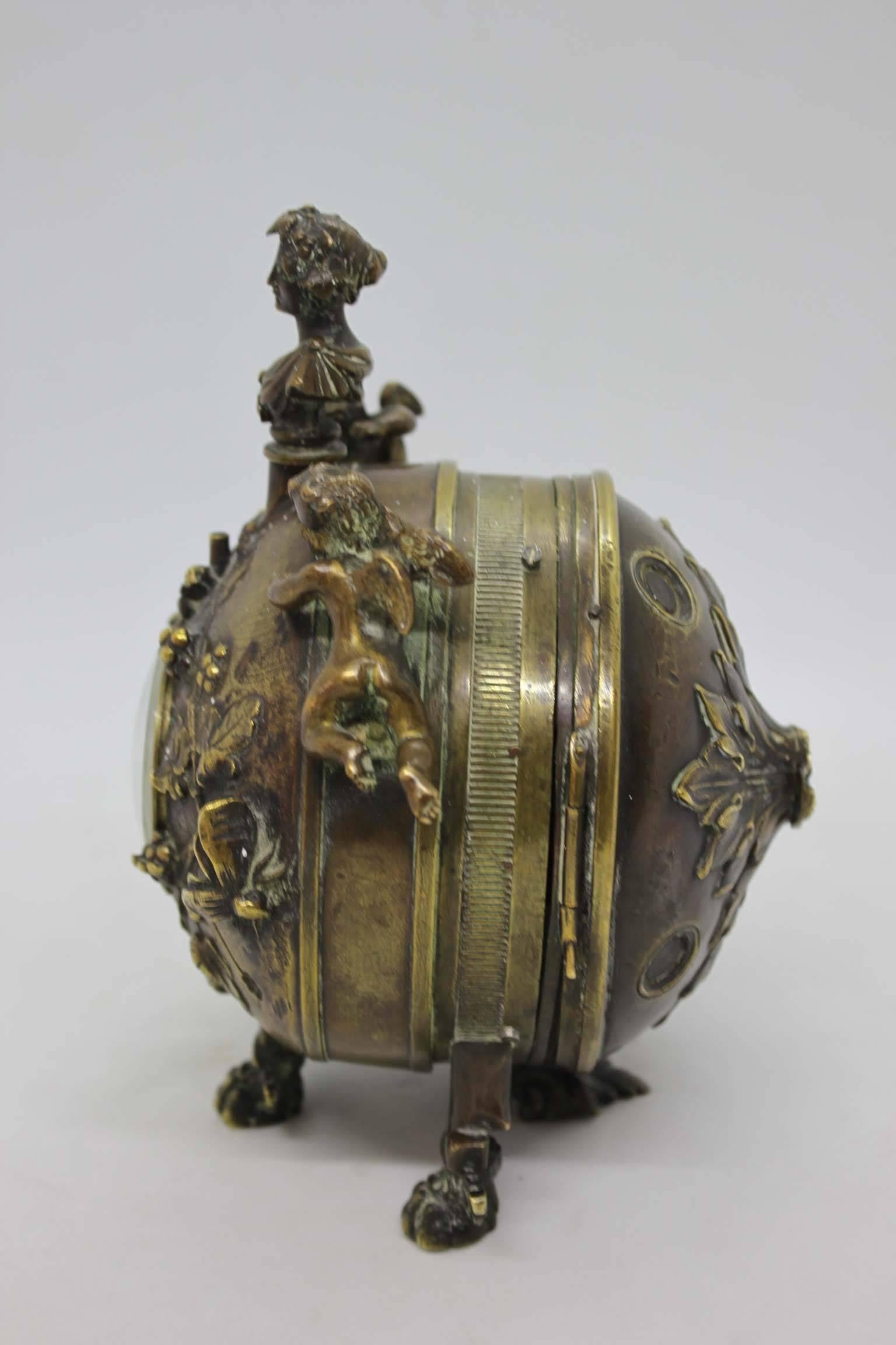 French Late 18th Century Small Round Clock by Isaac Soret & Fils