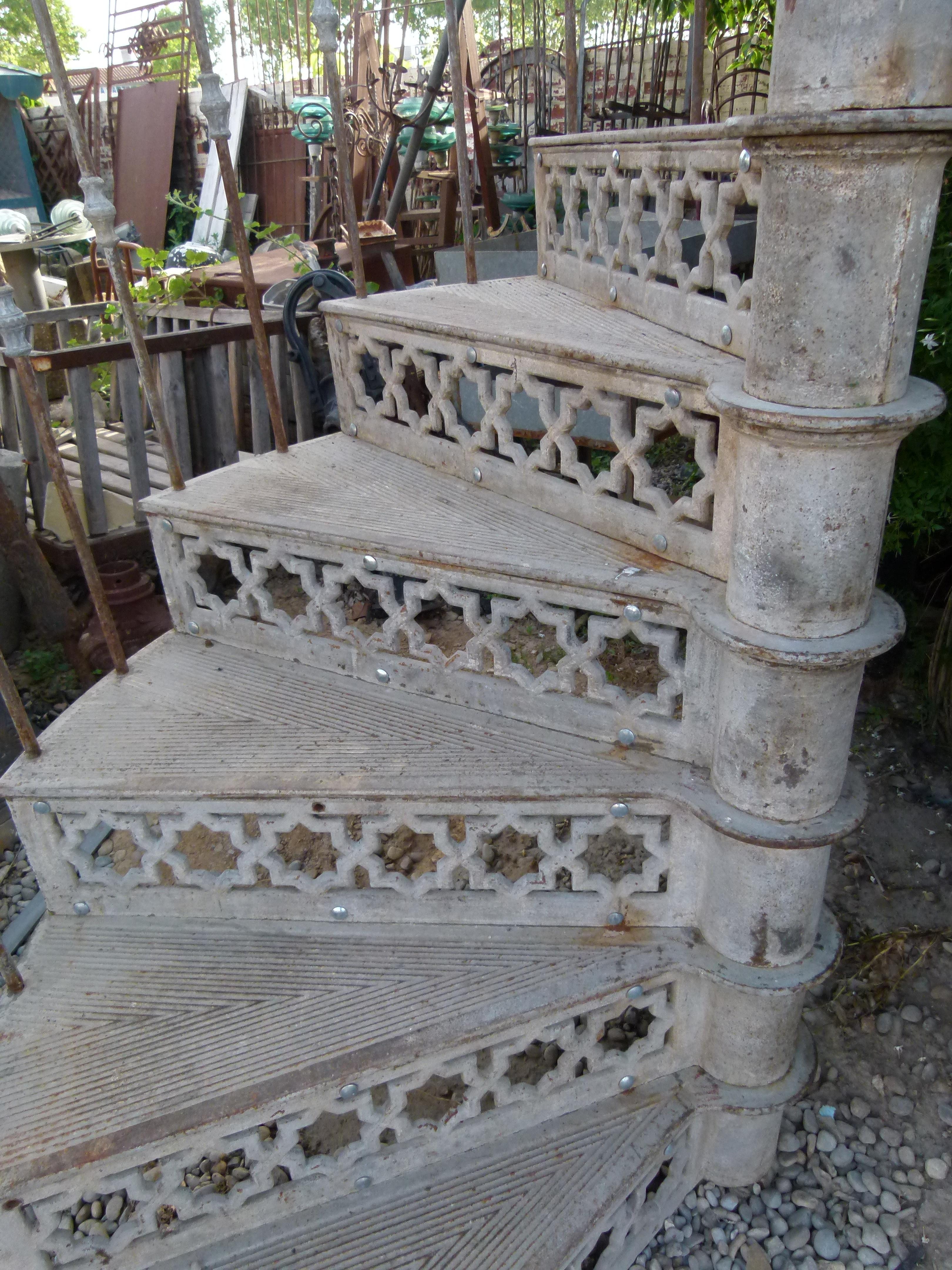 Late 18th Century Southern Spain Cast Iron Spiral Staircase 2