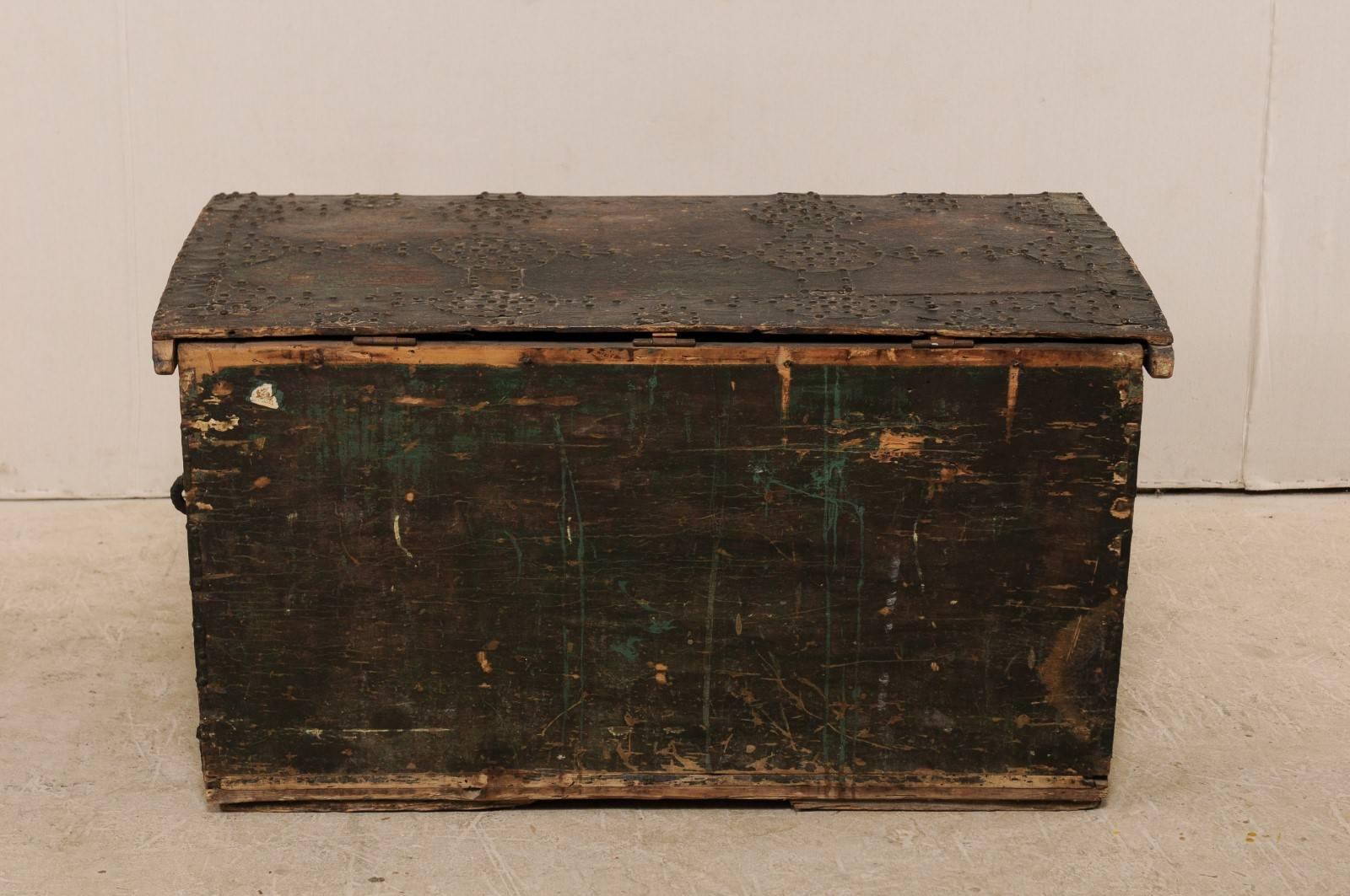 Late 18th Century Spanish Baroque Wood Coffer with Brass Nail-head Adornment For Sale 4