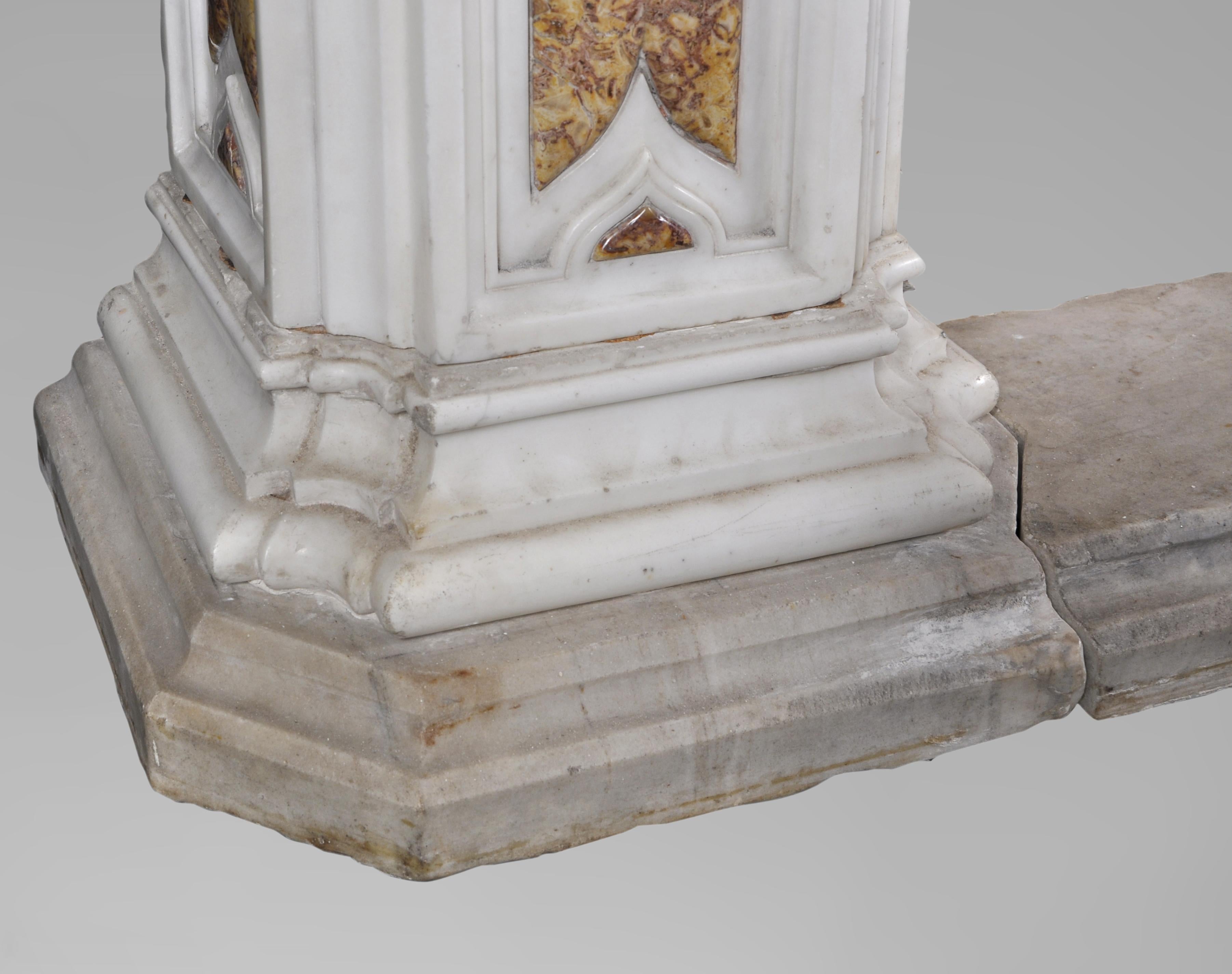 Late 18th century Statuary and Brocatelle marble fireplace with putti For Sale 5