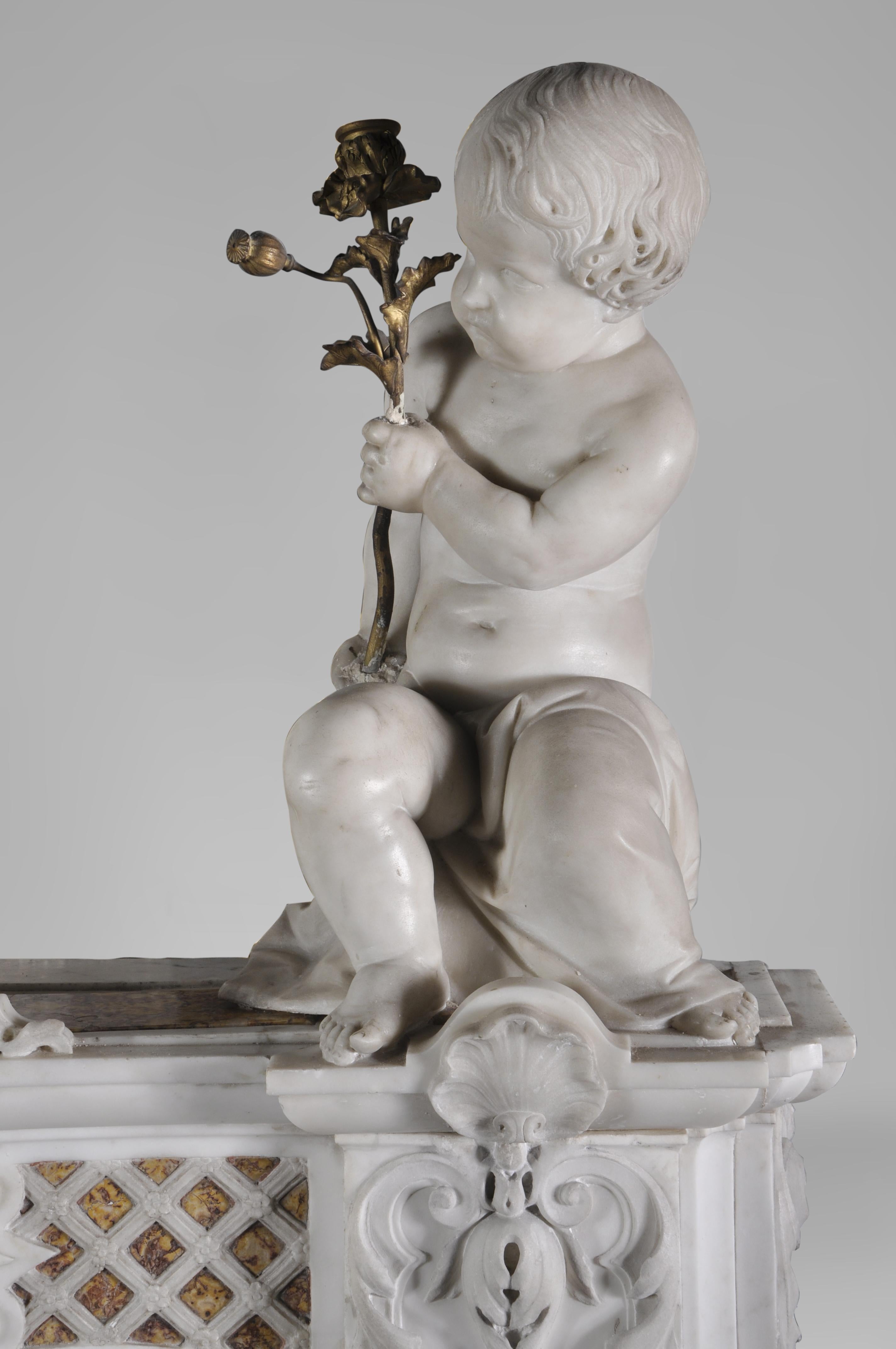 Late 18th century Statuary and Brocatelle marble fireplace with putti For Sale 7