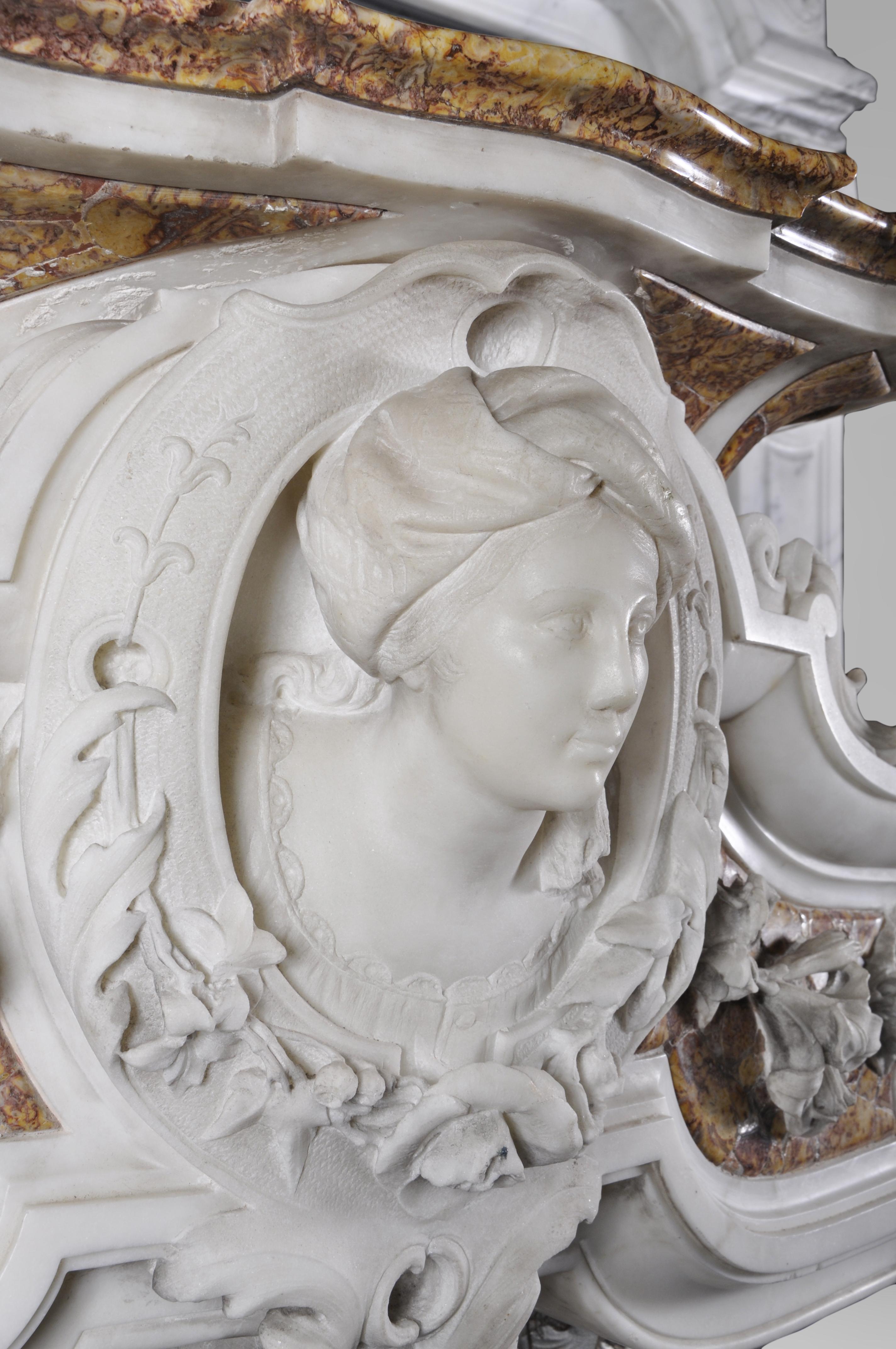 Italian Late 18th century Statuary and Brocatelle marble fireplace with putti For Sale