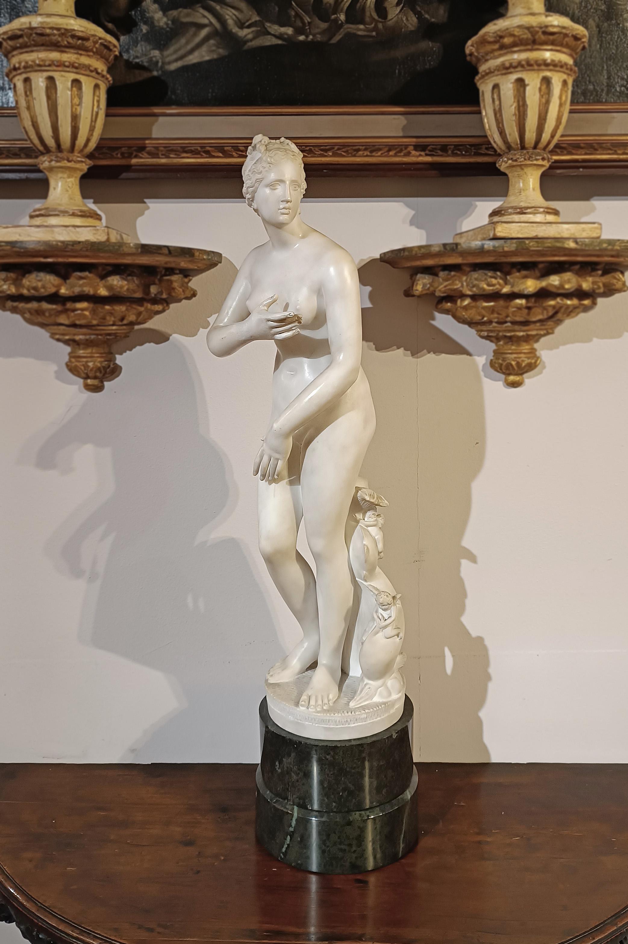 STATUETTA DEL MEDICO VENERE DELLA FINE DEL XVIII SECOLO in vendita 4