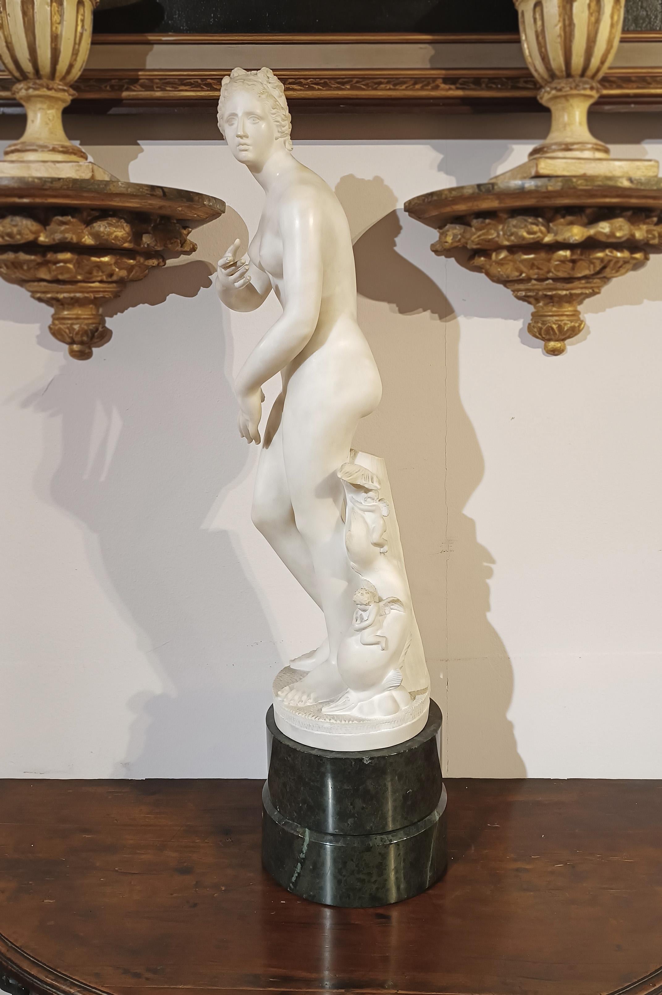 Neoclassico STATUETTA DEL MEDICO VENERE DELLA FINE DEL XVIII SECOLO in vendita