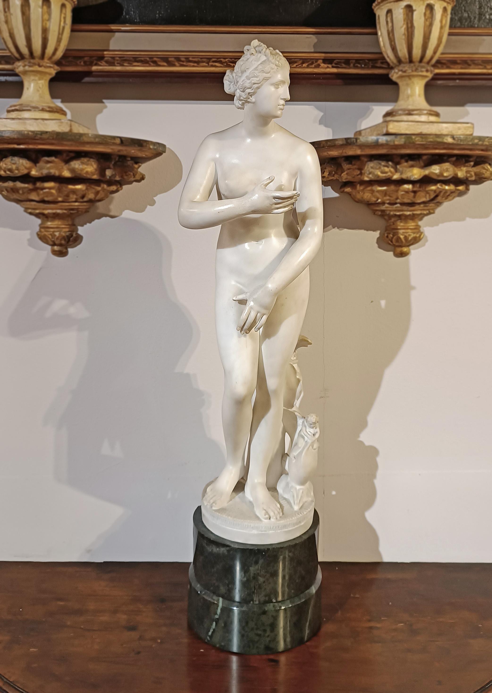 Fatto a mano STATUETTA DEL MEDICO VENERE DELLA FINE DEL XVIII SECOLO in vendita