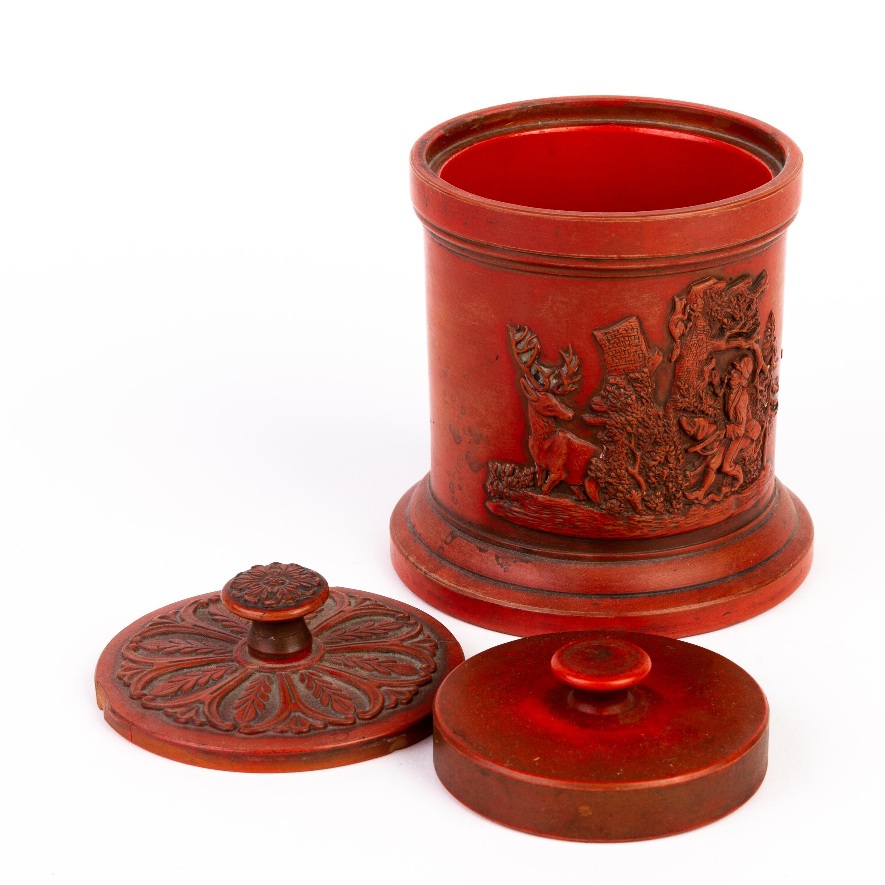 Late 18th Century Stoneware Hunting Scene Tobacco Jar For Sale 1