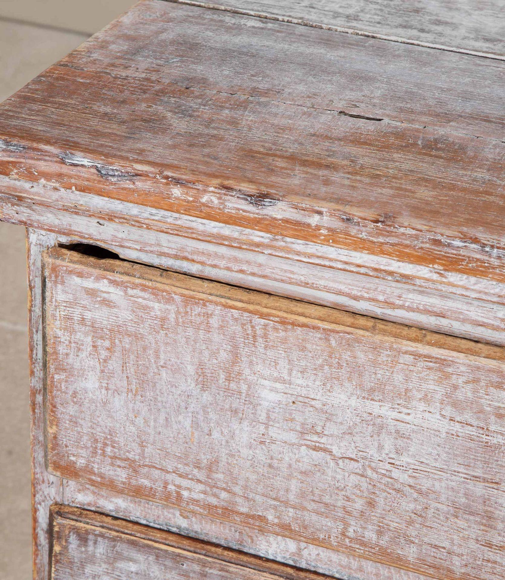 Late 18th Century Swedish Baroque Commode For Sale 5