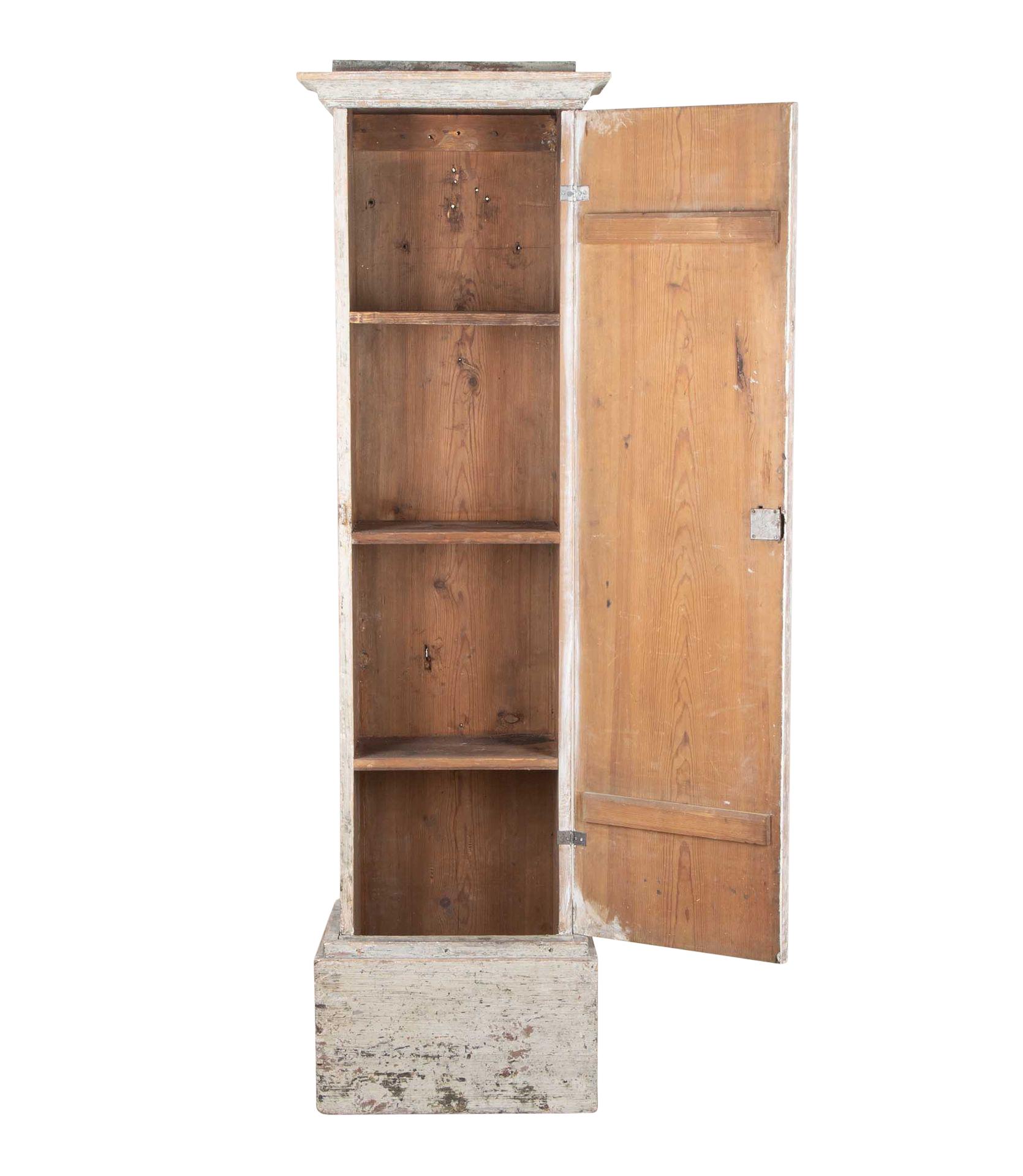 18th Century and Earlier Late 18th Century Swedish Column Cabinet in Original Paint For Sale