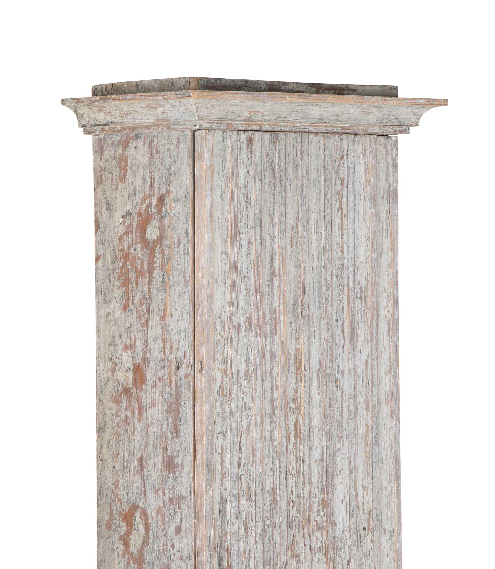 Late 18th Century Swedish Column Cabinet in Original Paint For Sale 1