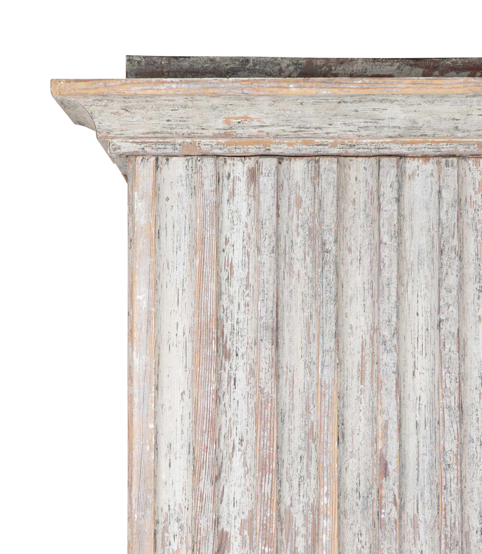 Late 18th Century Swedish Column Cabinet in Original Paint For Sale 4