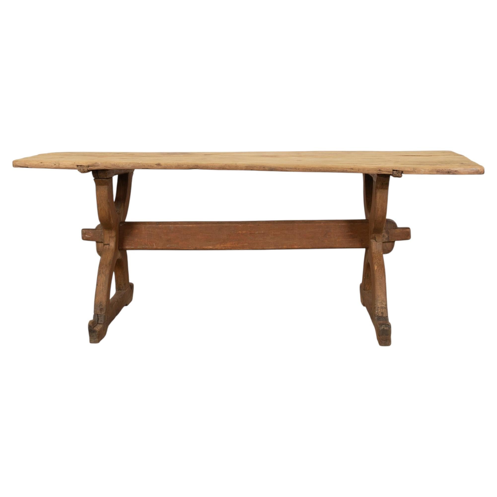 Late 18th Century Swedish Dining Table