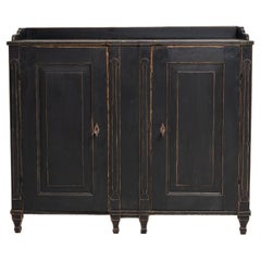 Late 18th Century Swedish Gustavian Country House Sideboard 
