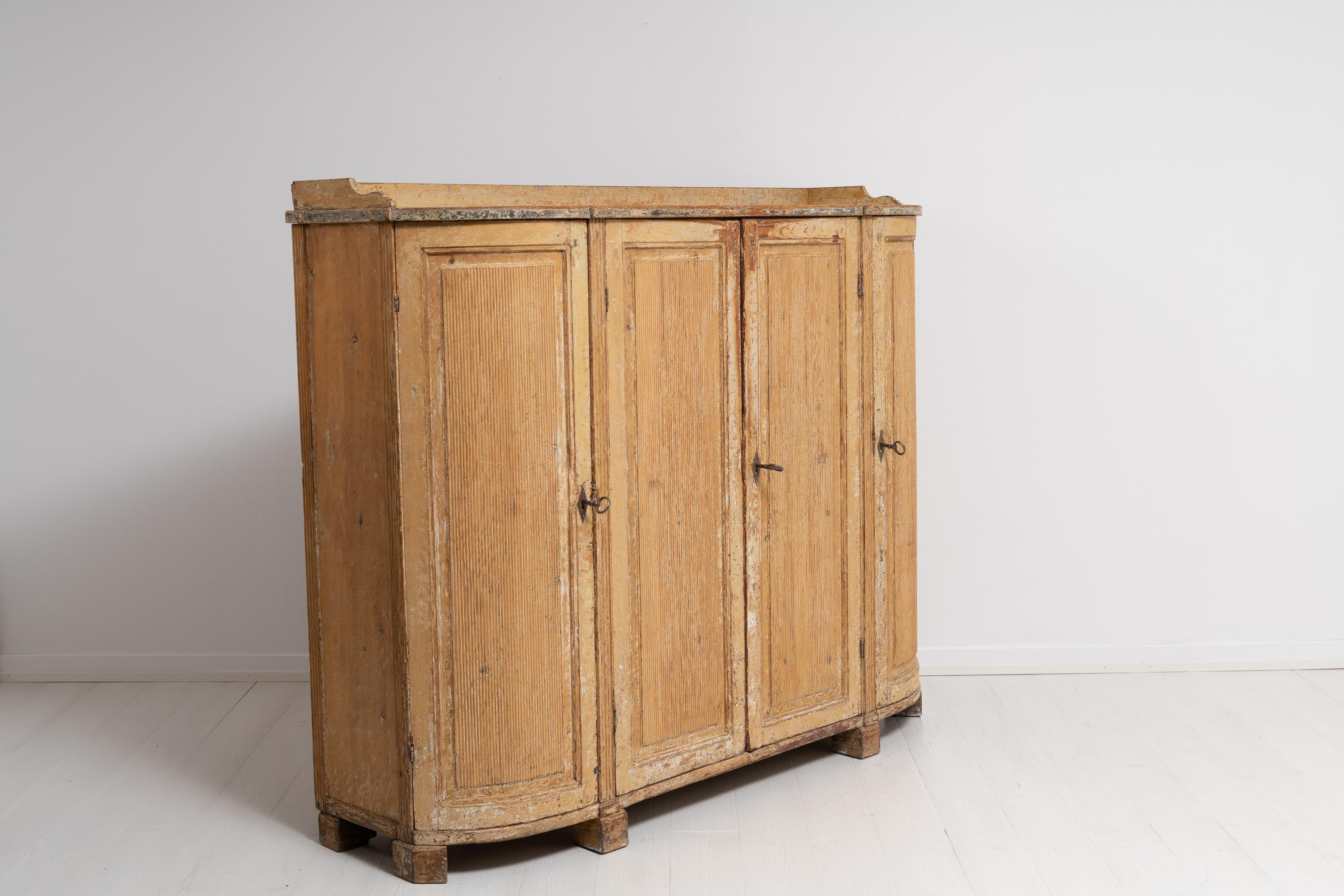 Late 18th Century Swedish Gustavian Neoclassical Sideboard 2