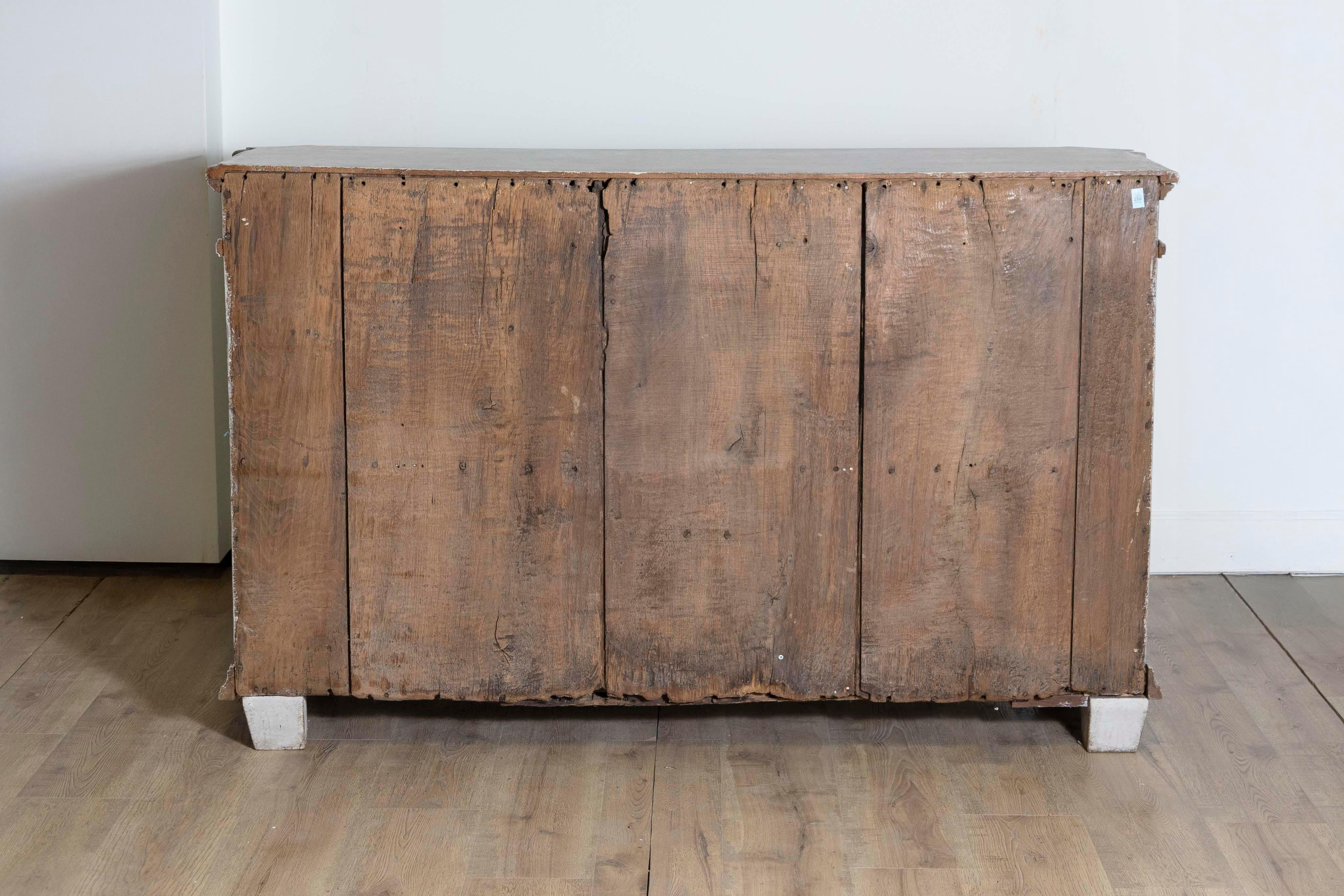 Late 18th Century Swedish Gustavian Painted Wood Sideboard with Fluted Pilasters For Sale 3