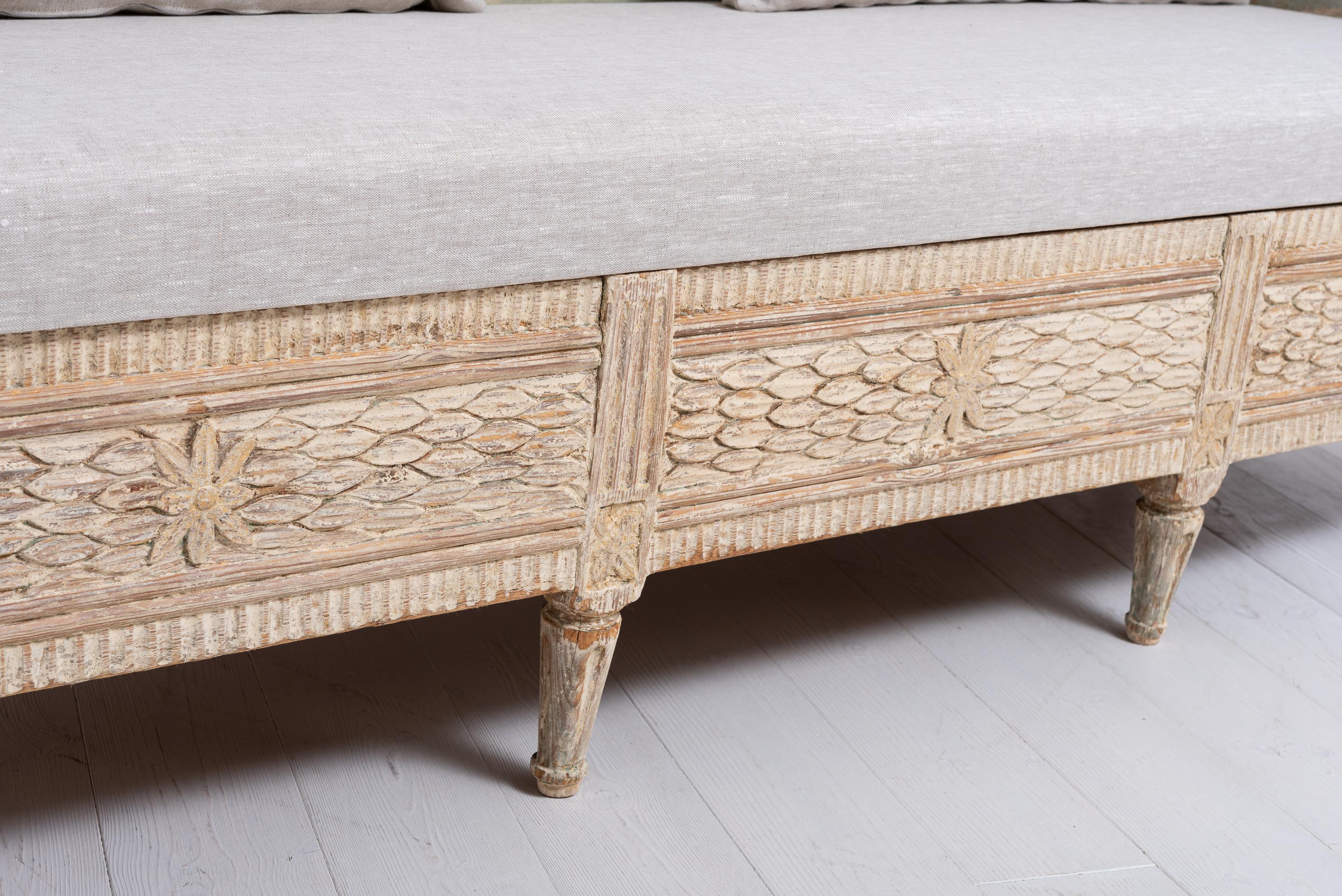 Late 18th Century Swedish Gustavian Unusual Pine Sofa 11