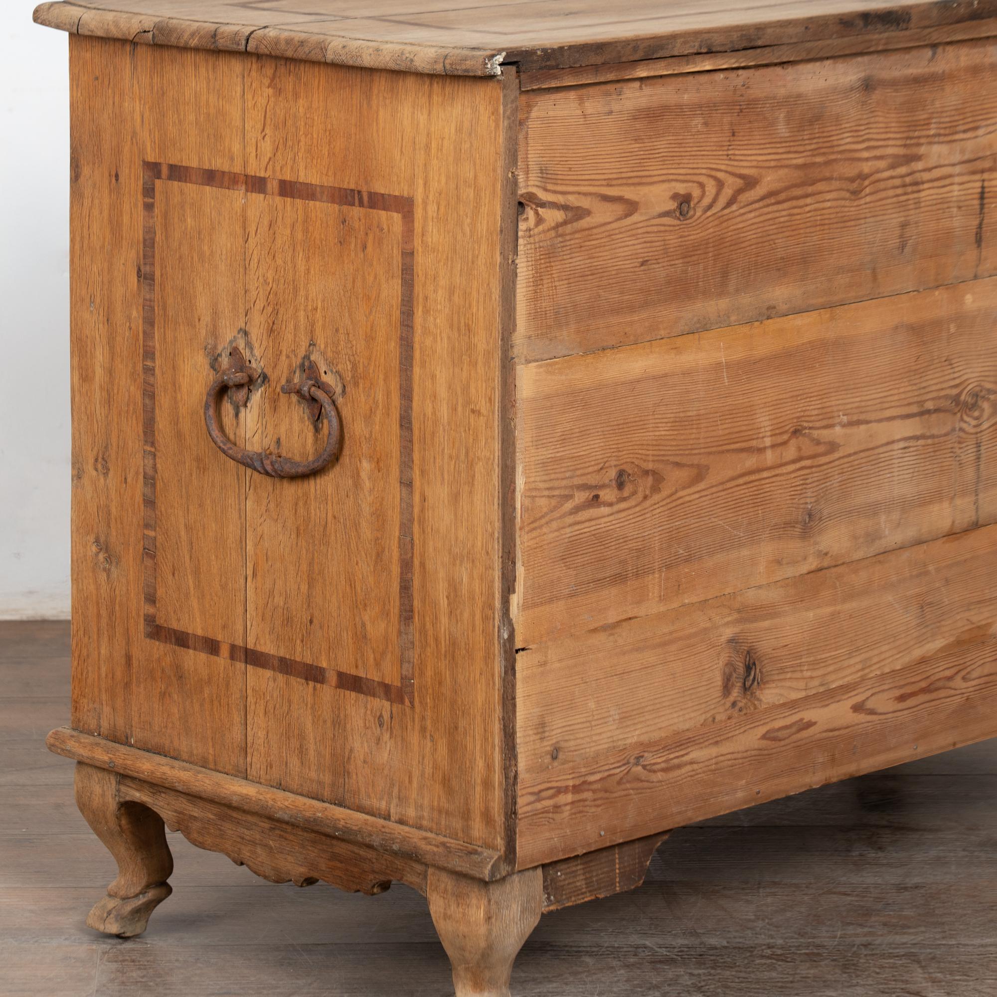 Late 18th Century Swedish Inlaid Oak Commode Chest of Three Drawers For Sale 8