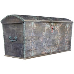 Antique Late 18th Century Swedish Oak and Hand Painted Dome Top Trunk