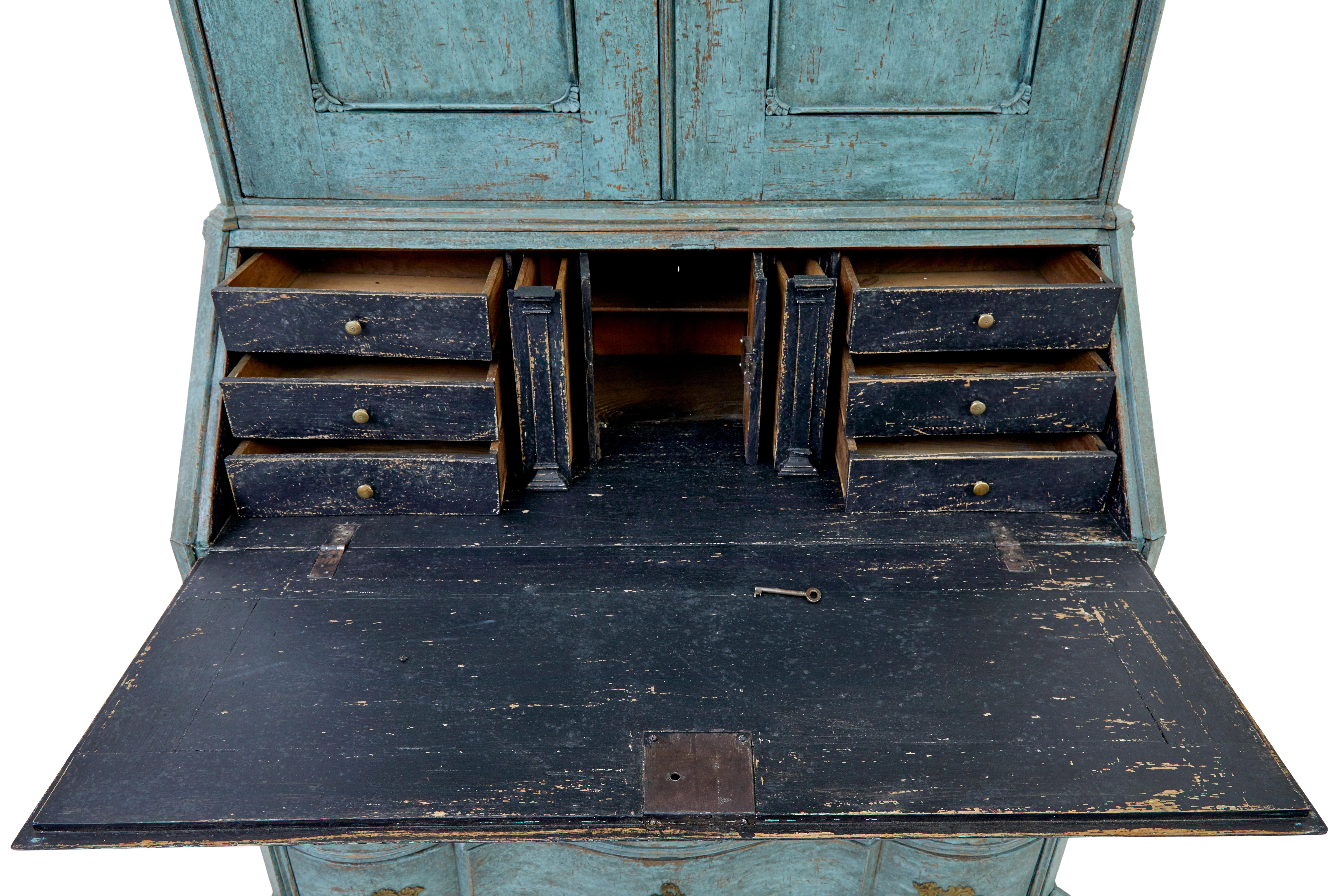 Late 18th century Swedish oak painted bureau bookcase For Sale 3