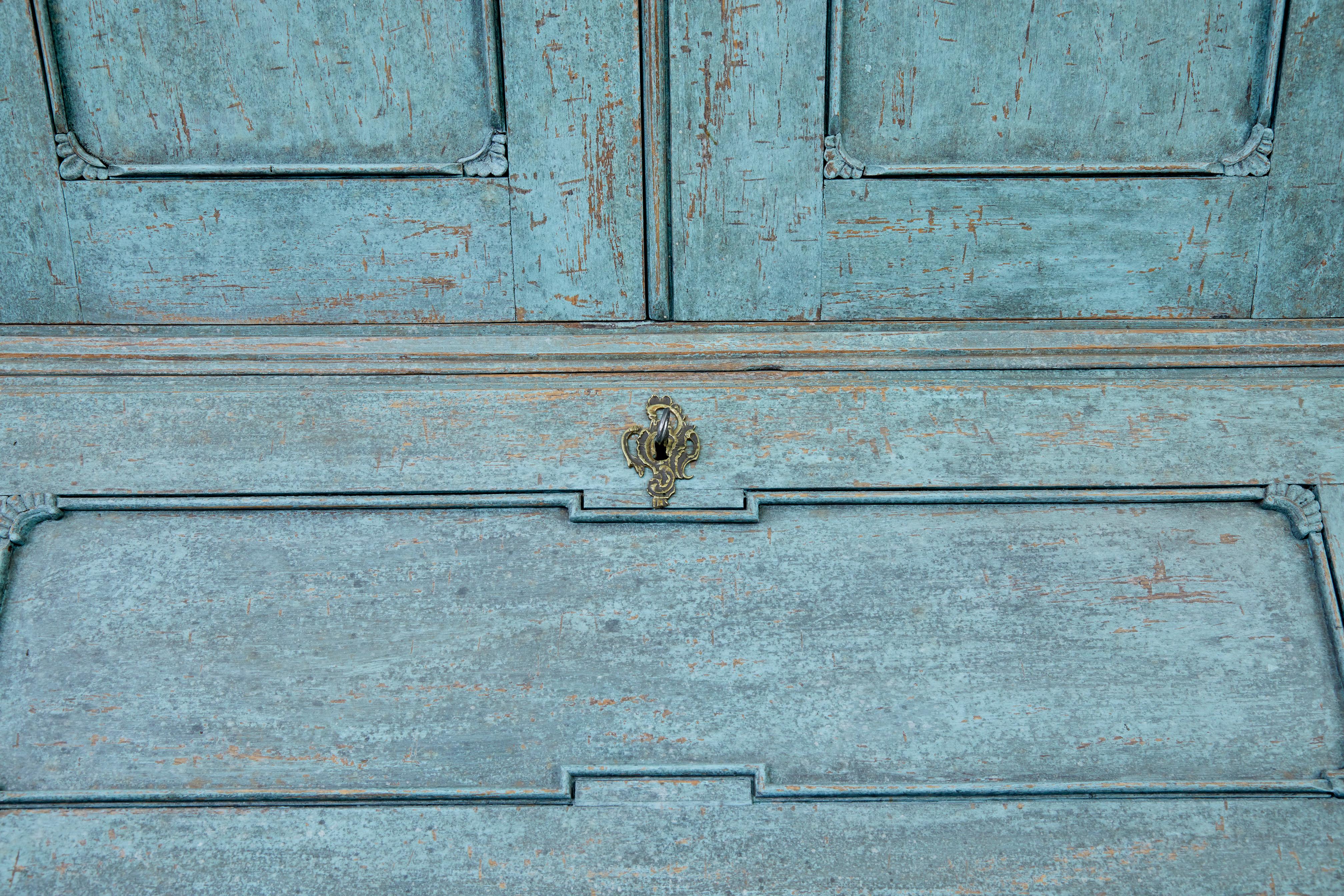 Late 18th century Swedish oak painted bureau bookcase For Sale 1